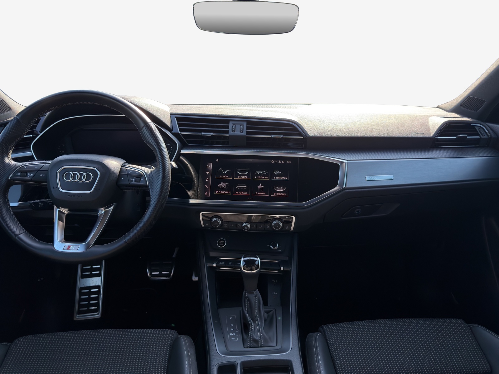 AUDI Q3 Sportback 45 TFSI e S line Attraction S-tronic-image-8