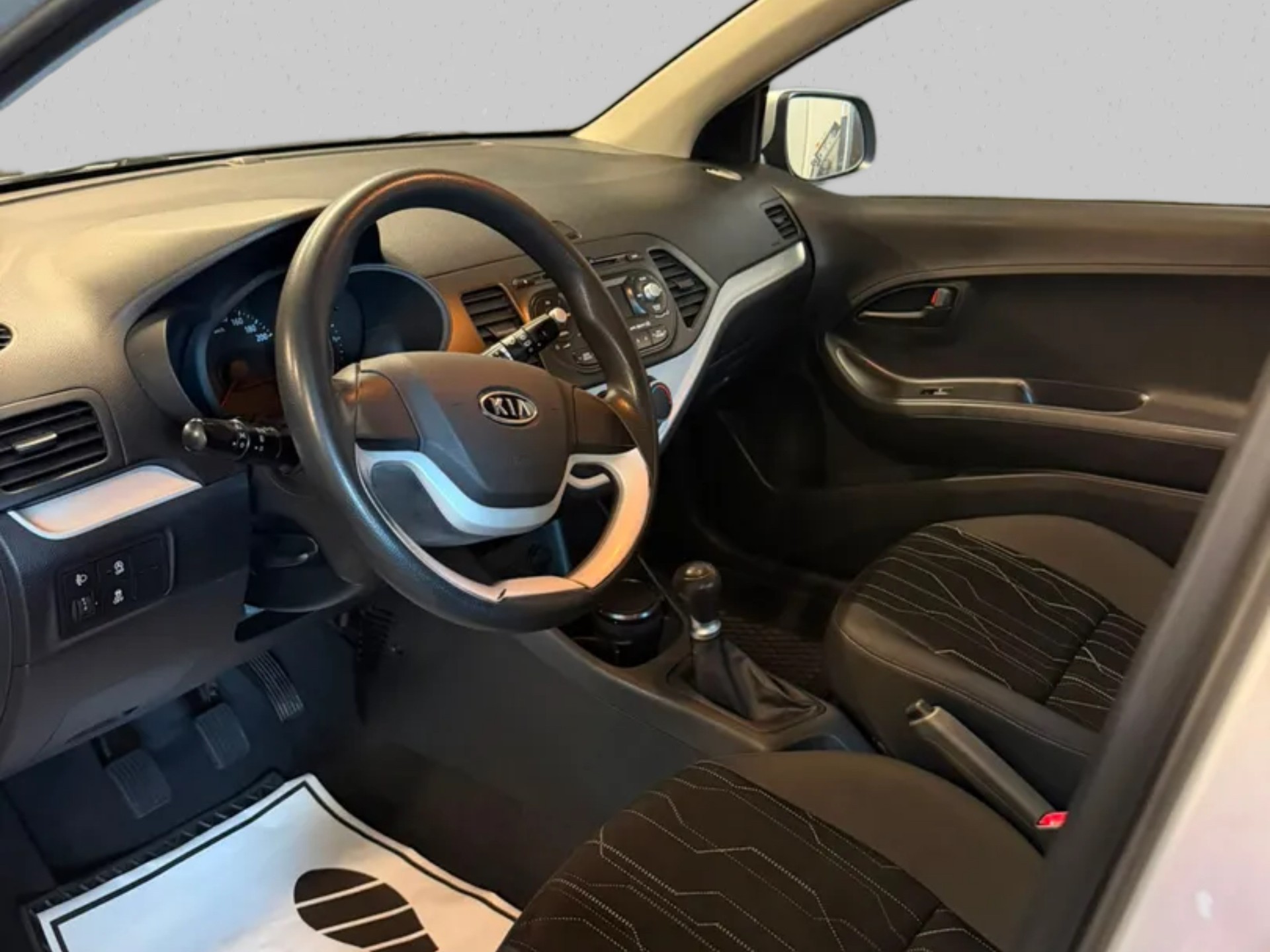 KIA Picanto III ISG-showroom-element-3