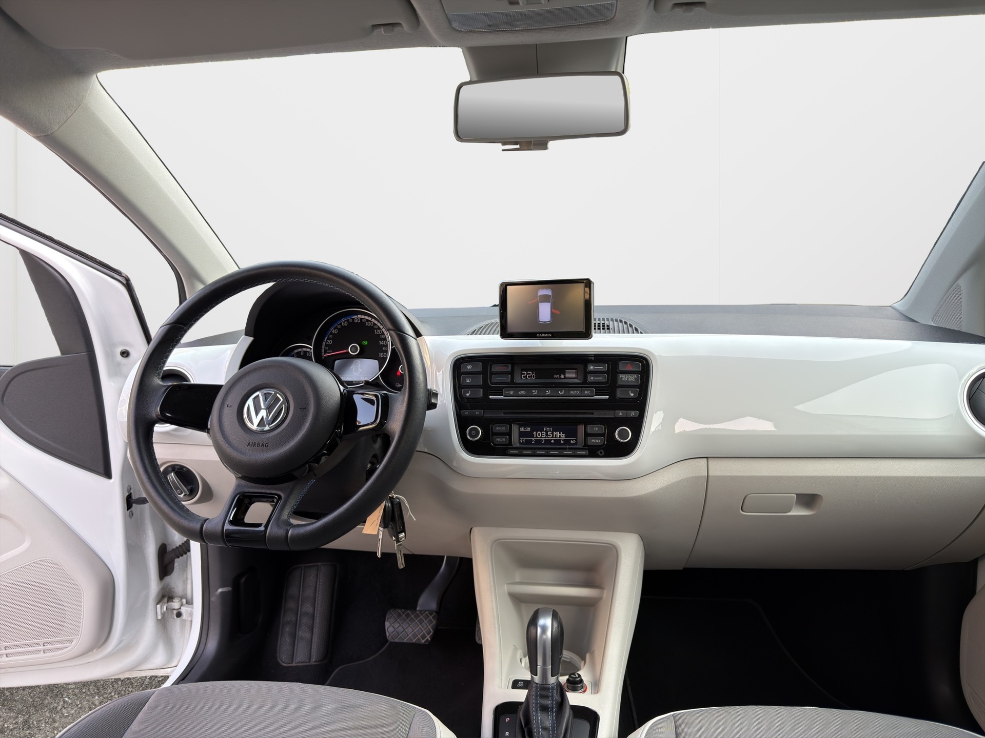 VW e-Up-image-11