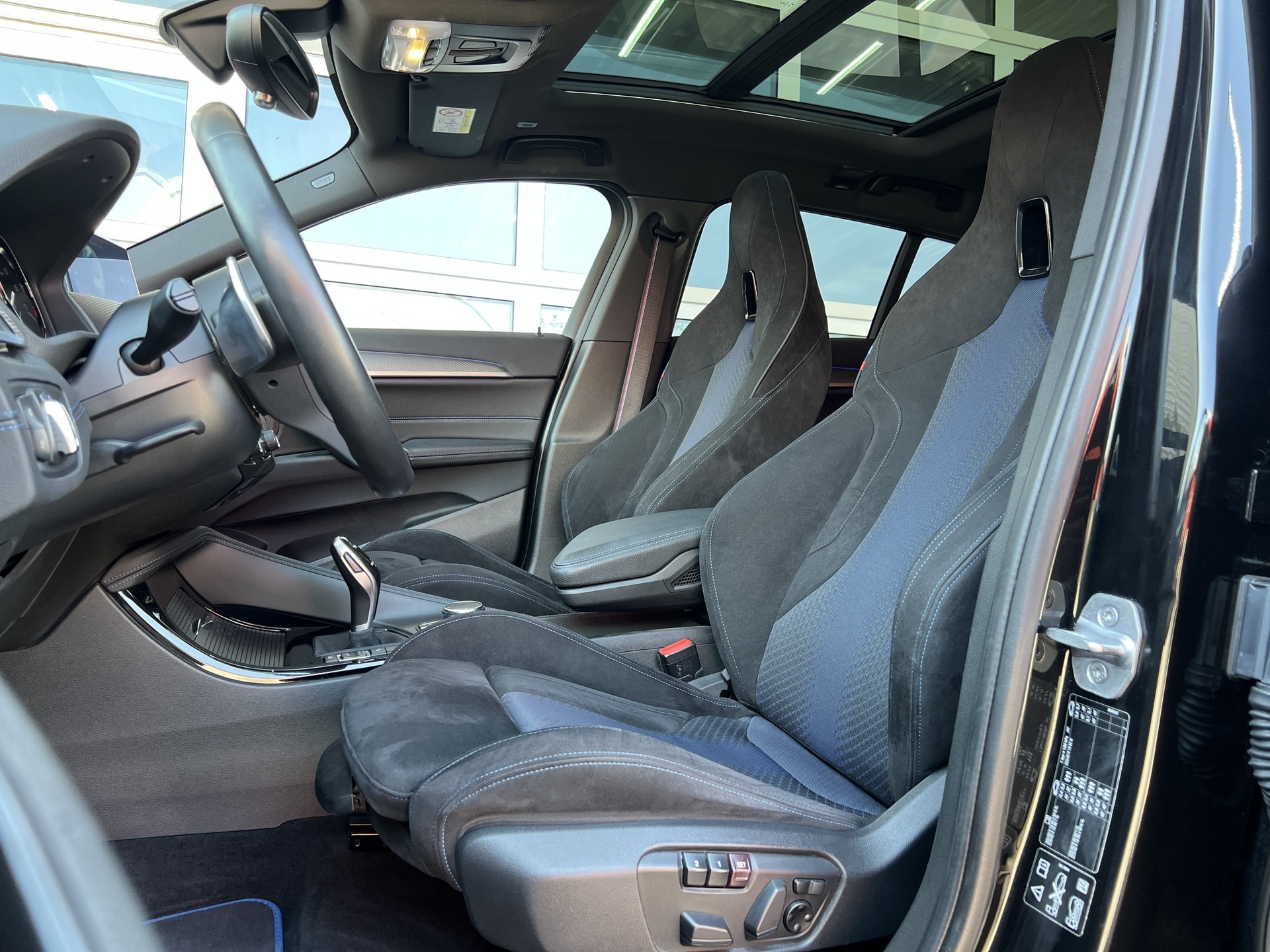 BMW X2 M35i Steptronic-image-6