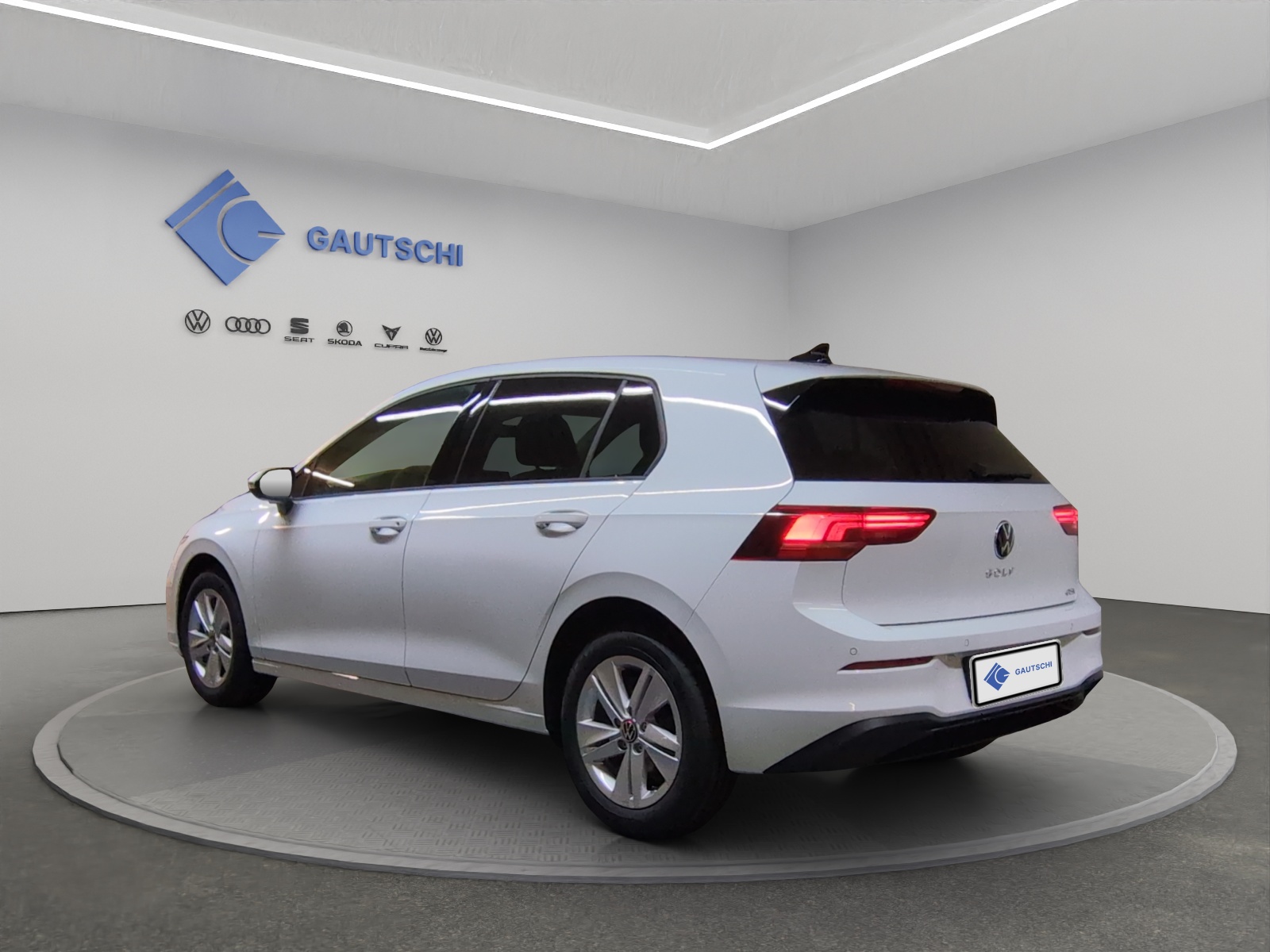 VW Golf 1.5 e TSI mHEV Value DSG-image-2