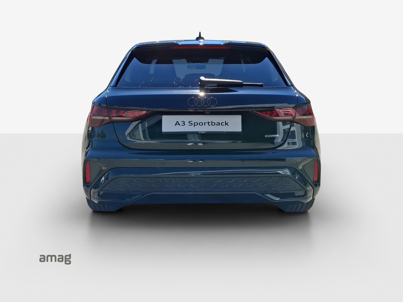 AUDI A3 Sportback TFSI 150 kW quattro S line S tronic-showroom-element-3