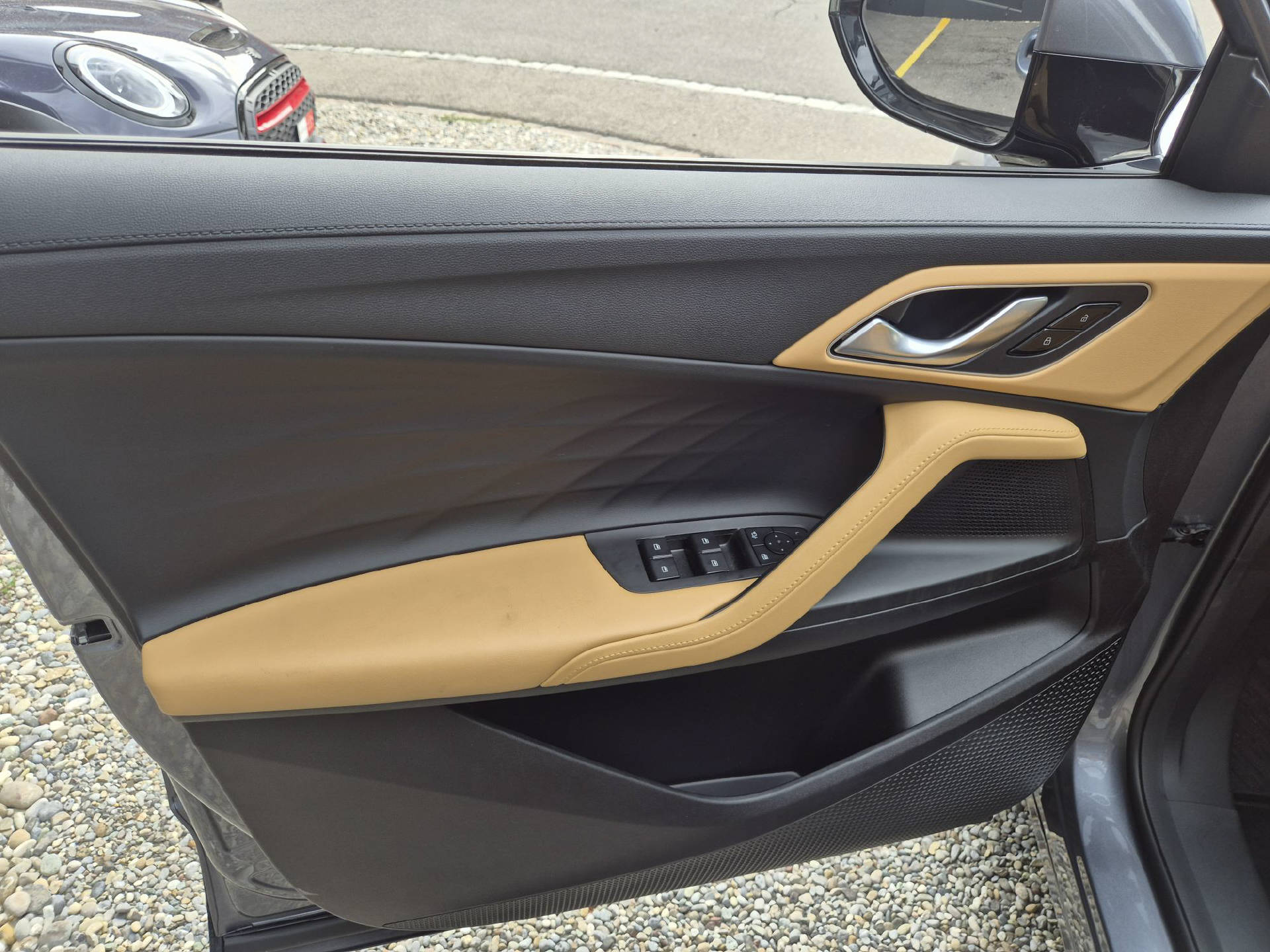 MG HS 1.5 Hybrid Luxury-image-13