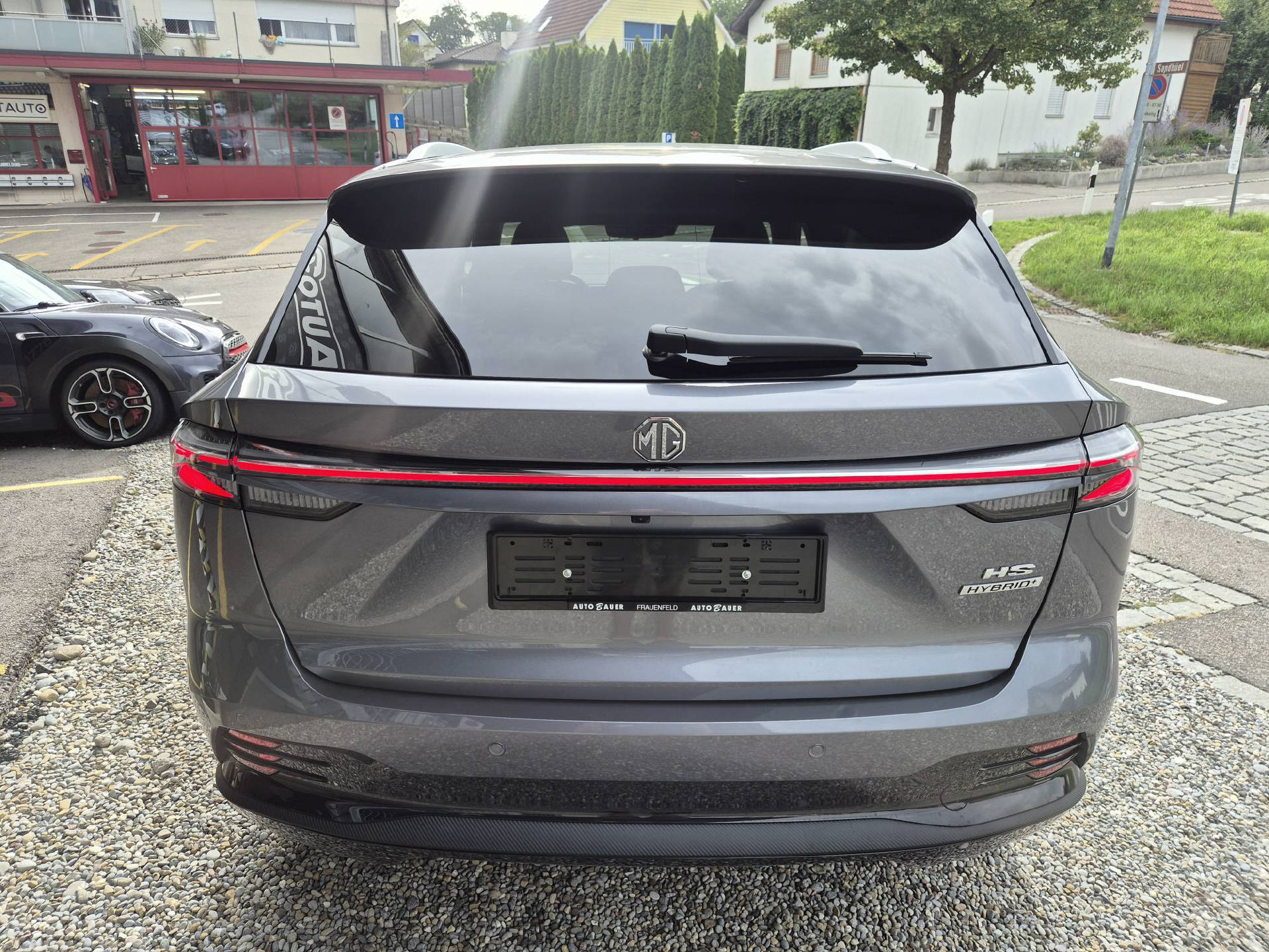 MG HS 1.5 Hybrid Luxury-image-5