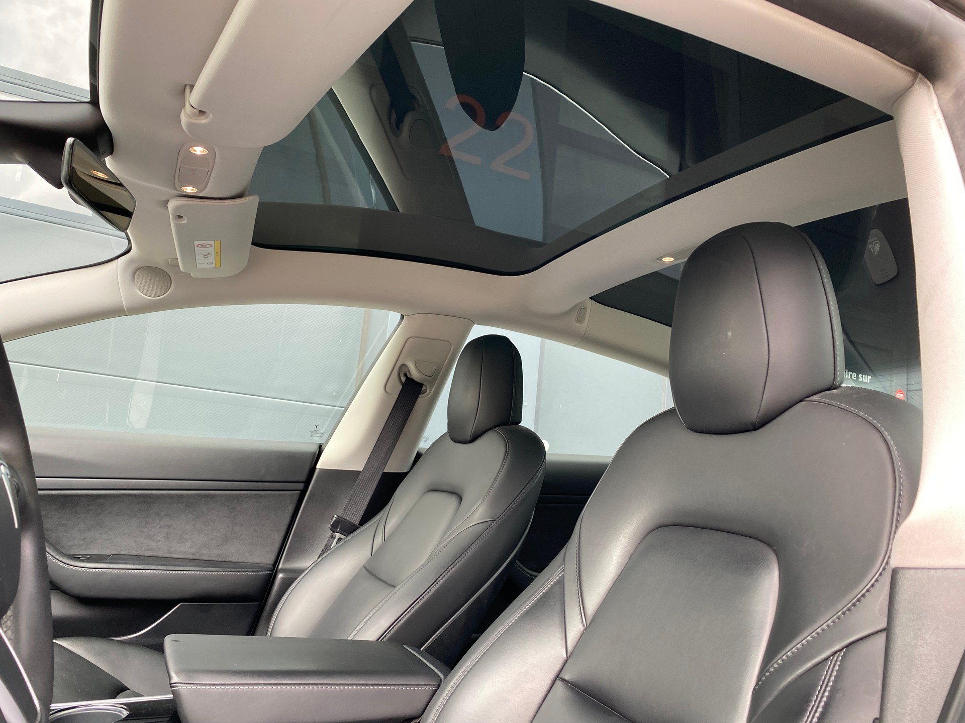 TESLA Model 3 Standart Range Plus-image-15