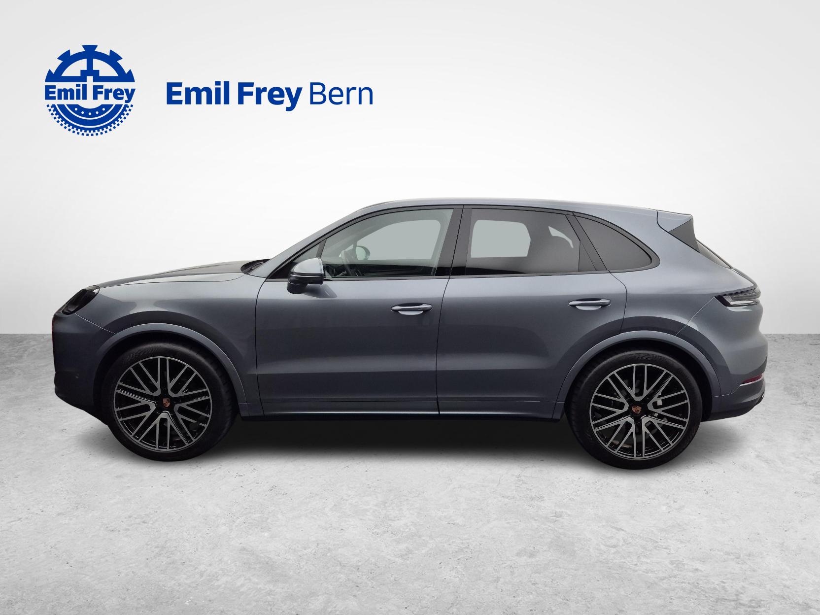 PORSCHE Cayenne 3.0 V6 Black Edition-showroom-element-1