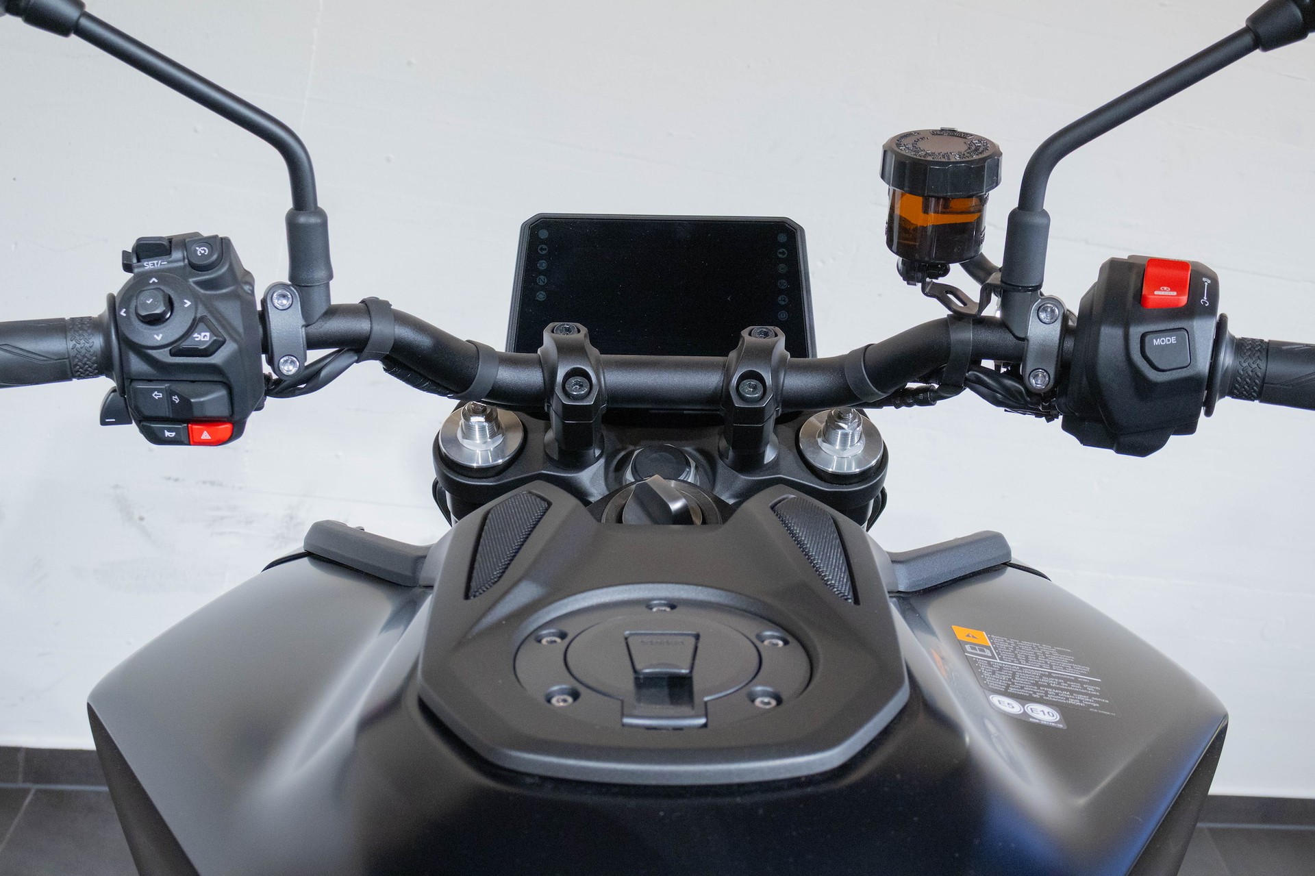 YAMAHA MT-09-image-10