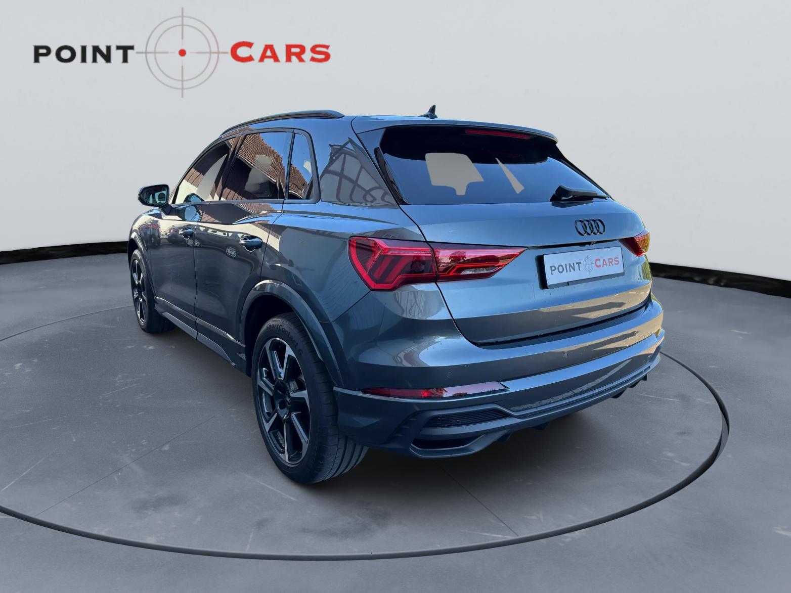 AUDI Q3 40 TDI S line quattro S-tronic-showroom-element-2
