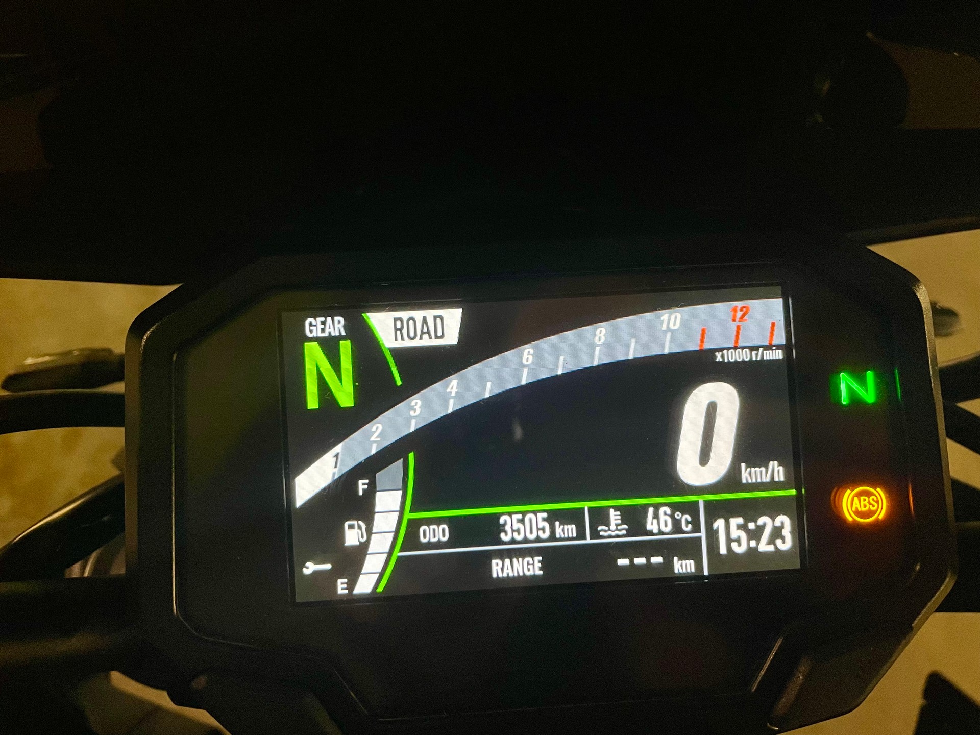 KAWASAKI Z 900-image-2