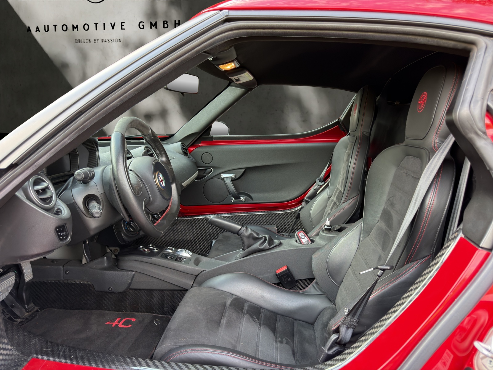 ALFA ROMEO 4C 1750 TBi TCT-image-8