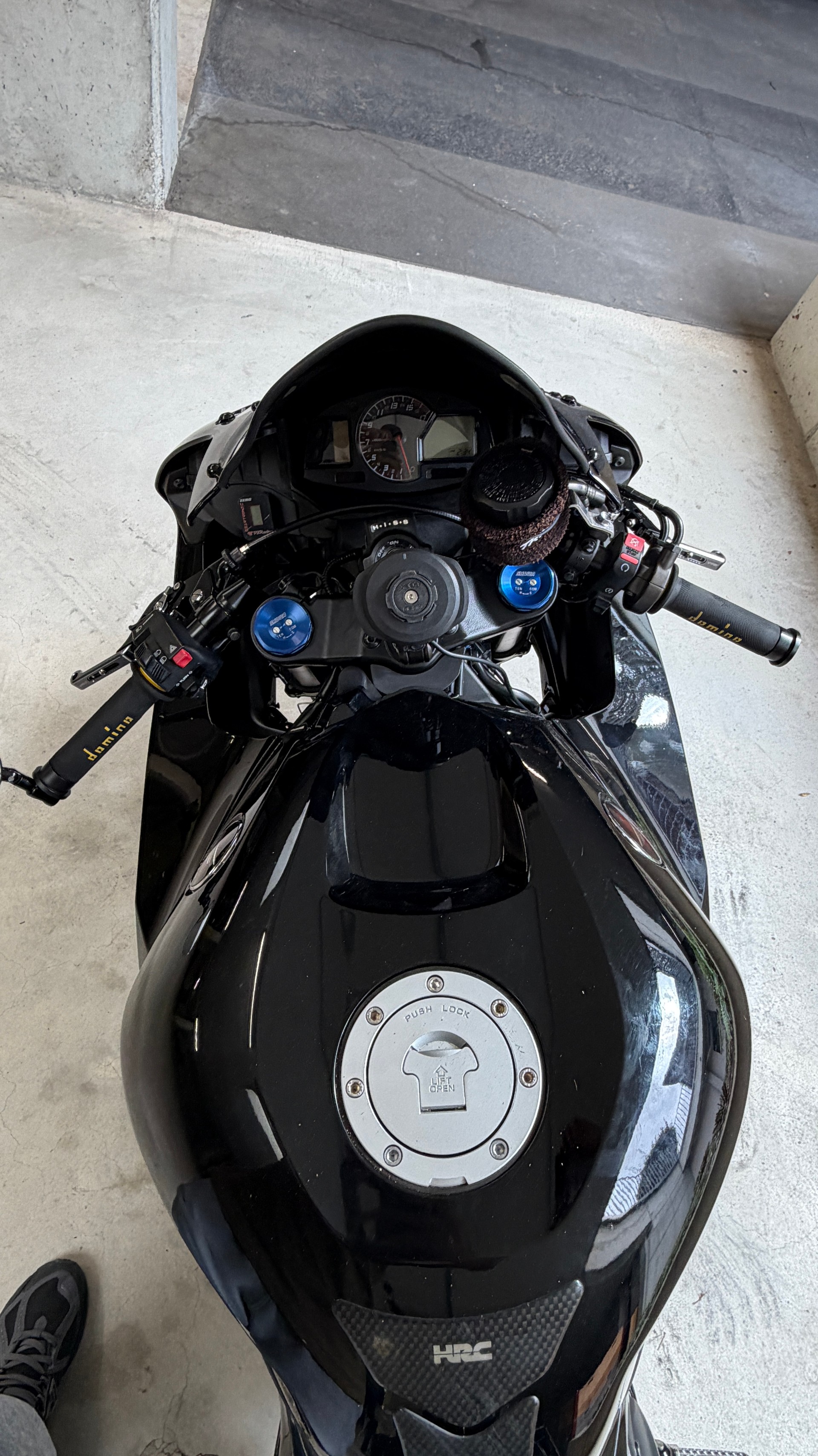 HONDA CBR 600 RA ABS-image-8
