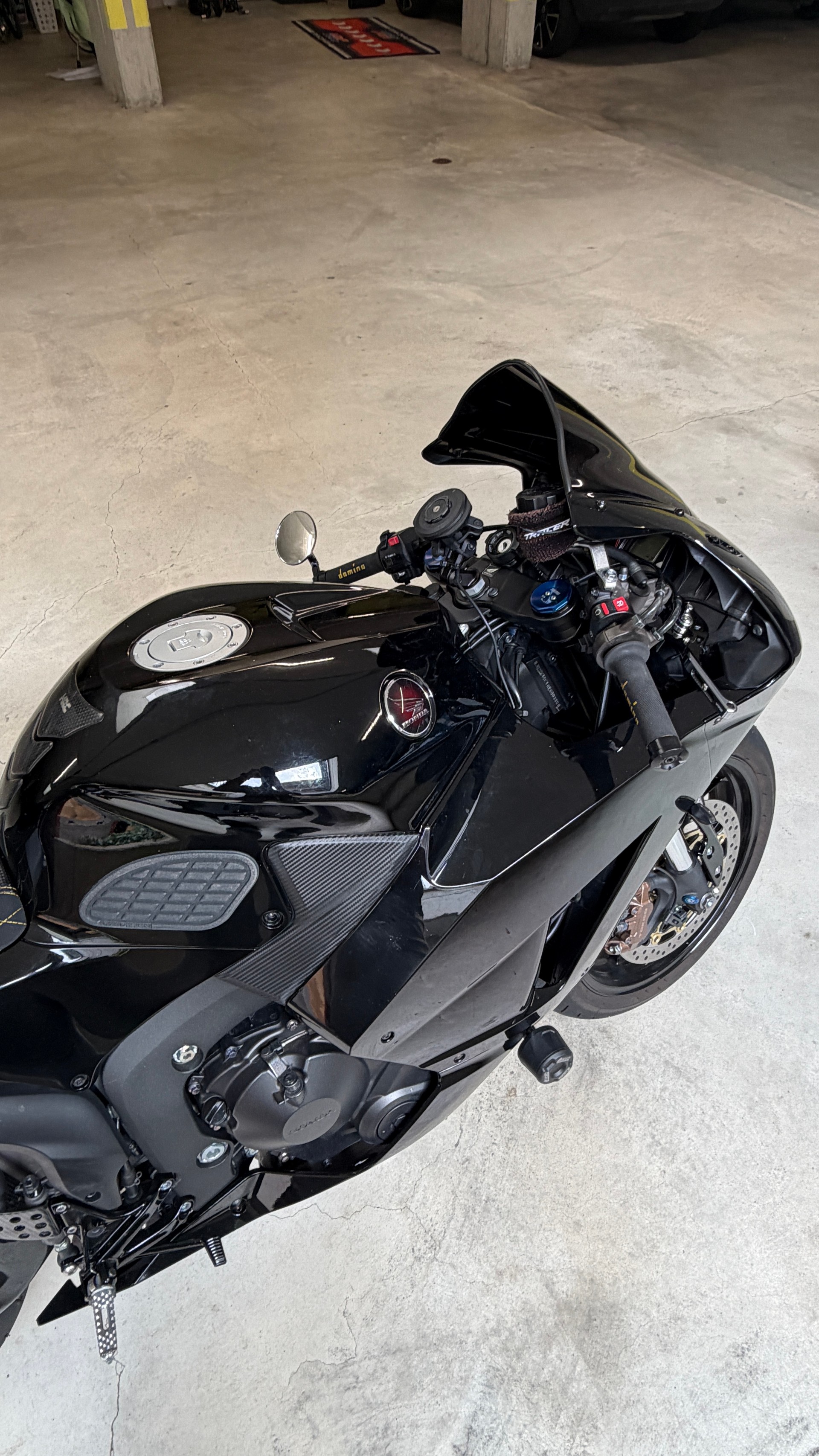 HONDA CBR 600 RA ABS-image-1