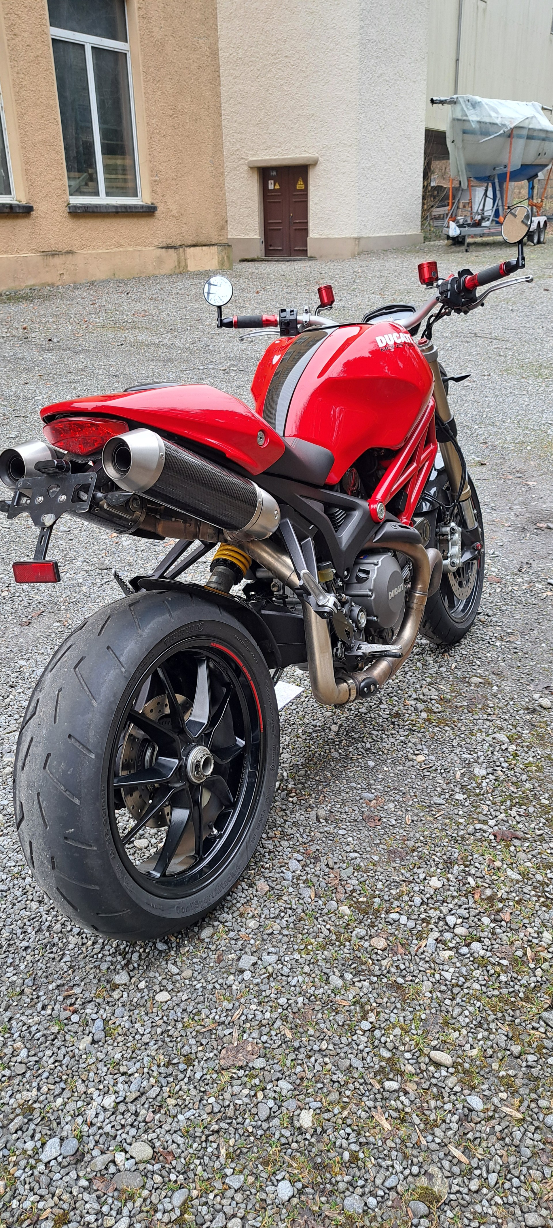 DUCATI Monster 1100 EVO ABS-image-2
