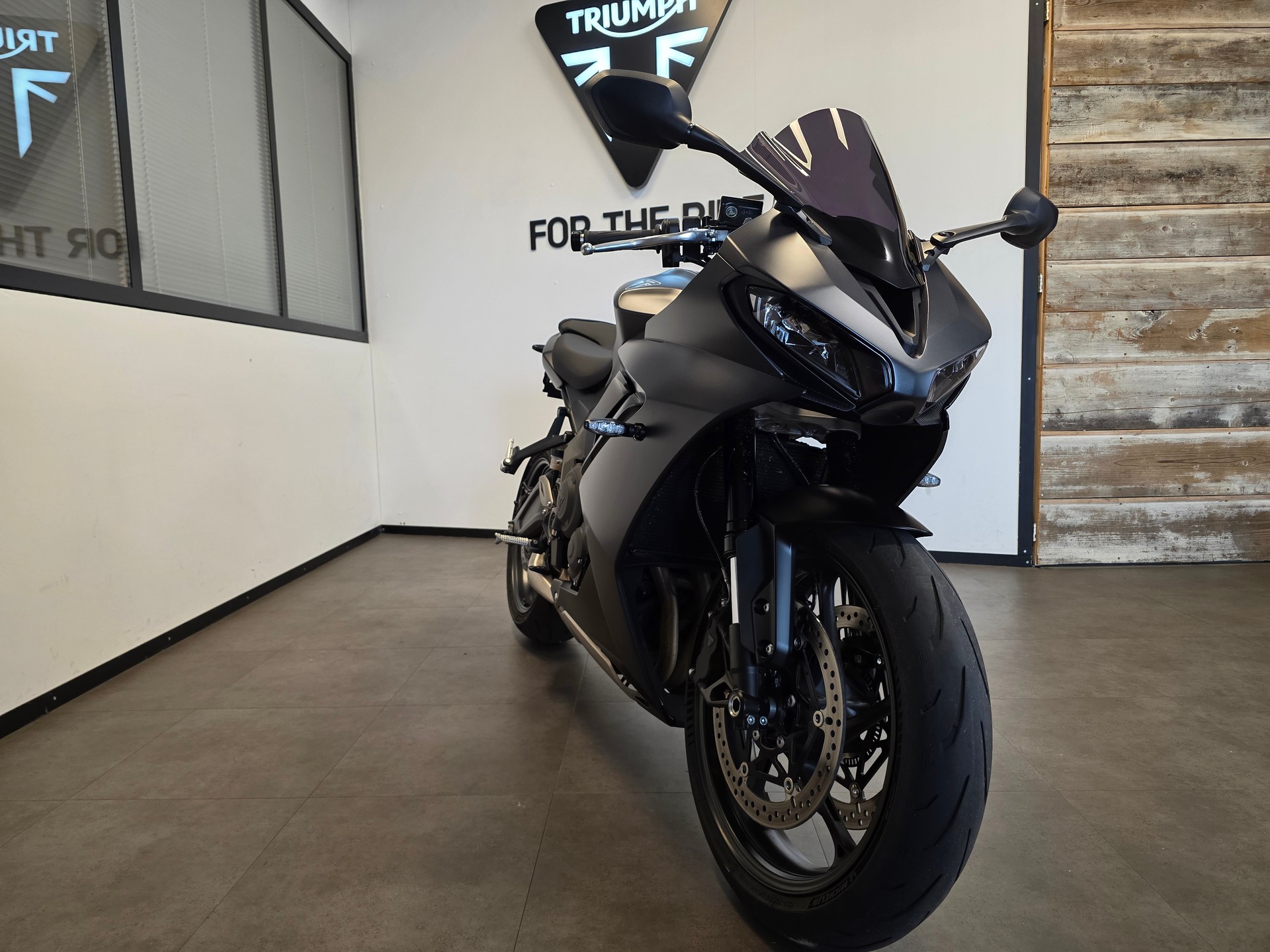 TRIUMPH Triumph Daytona 660-image-0