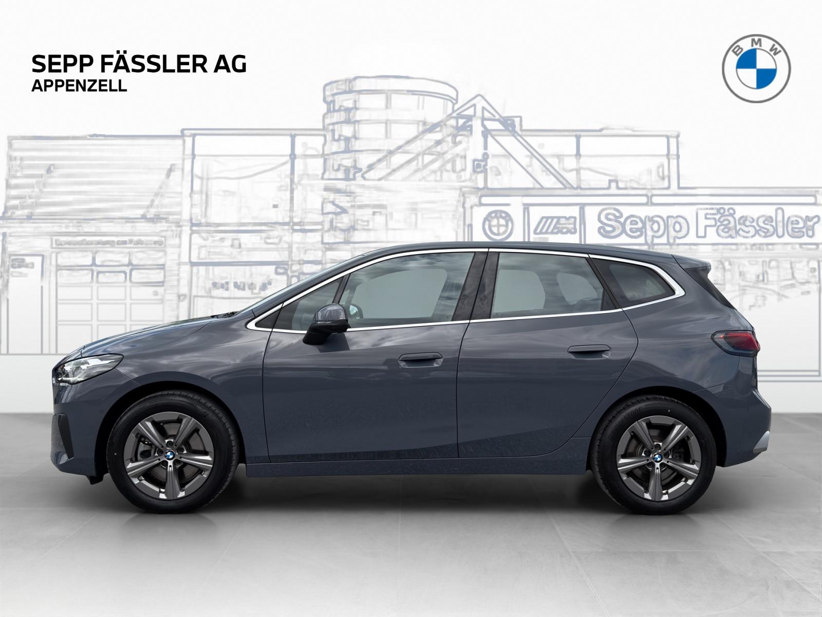 BMW 223i xDrive-showroom-element-1
