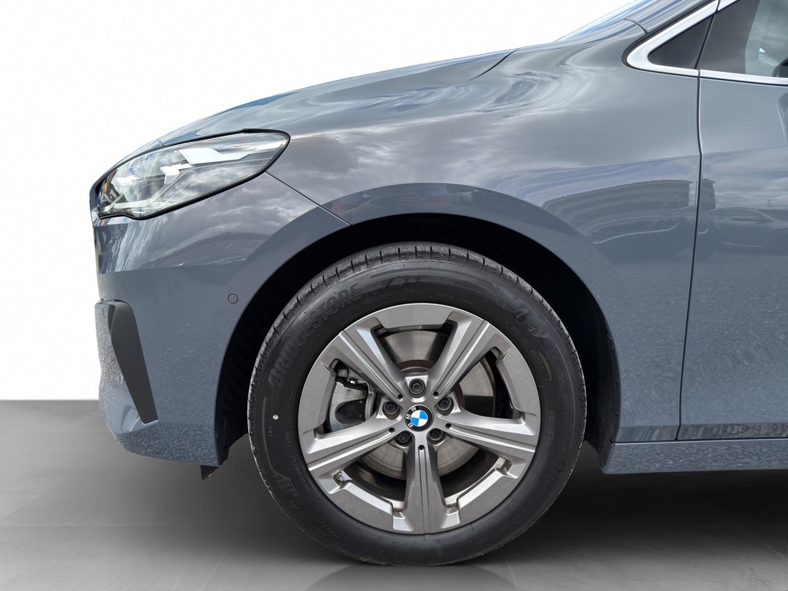 BMW 223i xDrive-image-24