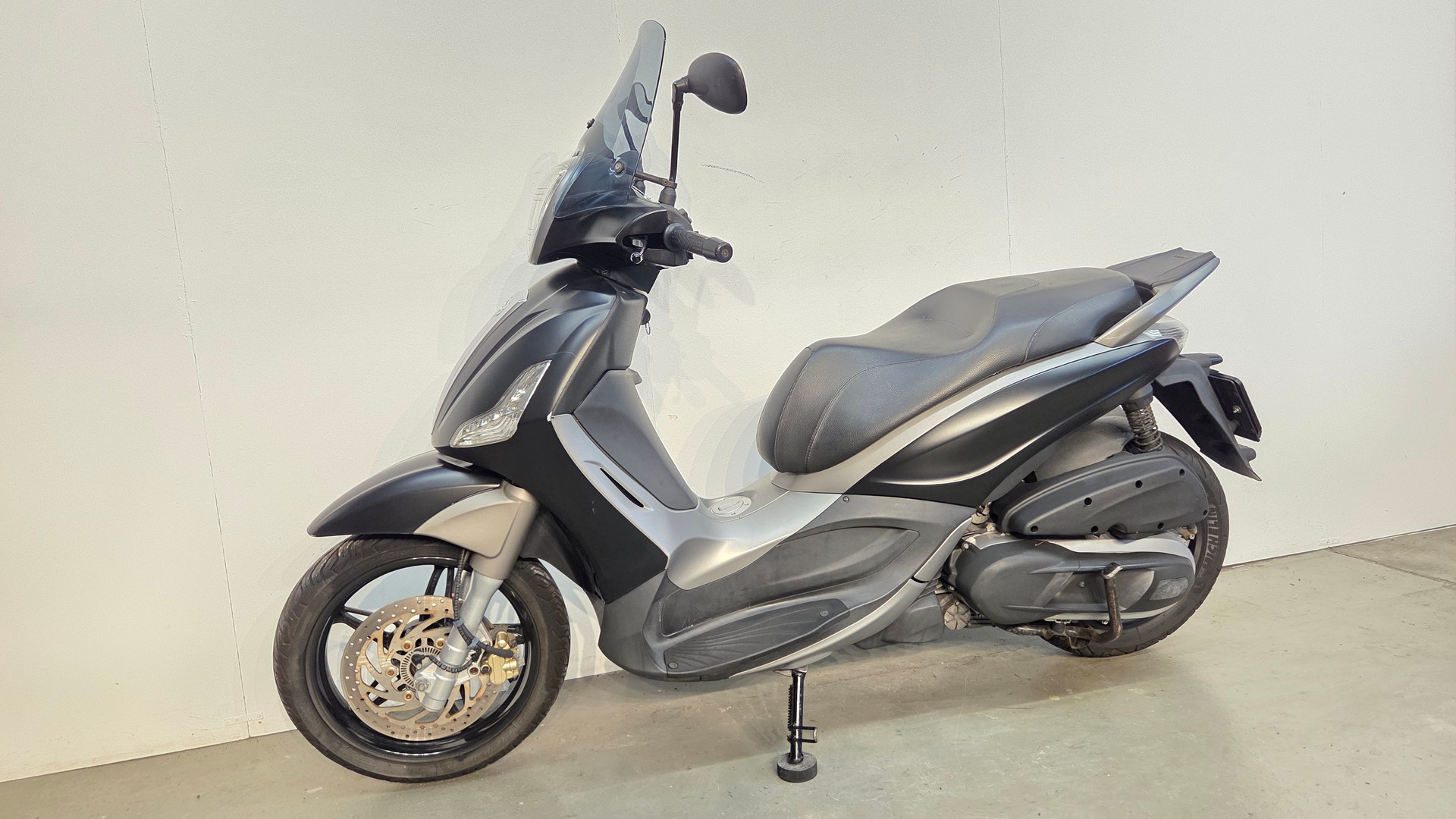 PIAGGIO Beverly 350 i.e. ABS-image-3
