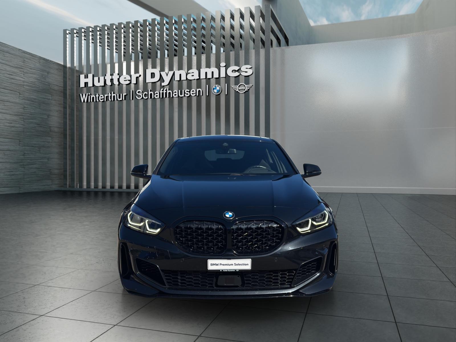 BMW 1er Reihe M135i xDrive M PERFORMANCE PAKET-showroom-element-1