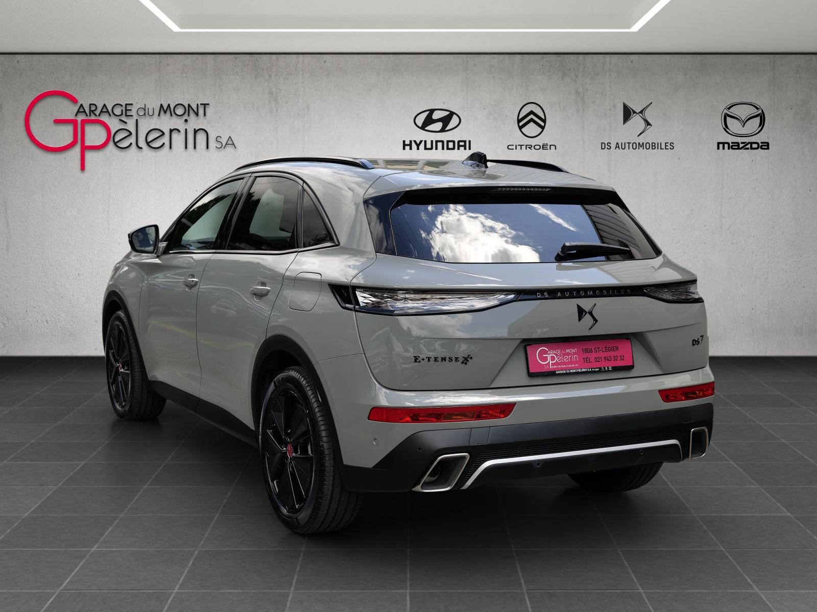 DS AUTOMOBILES 1.6 E-Tense 300 Ligne Noire 4x4-showroom-element-1