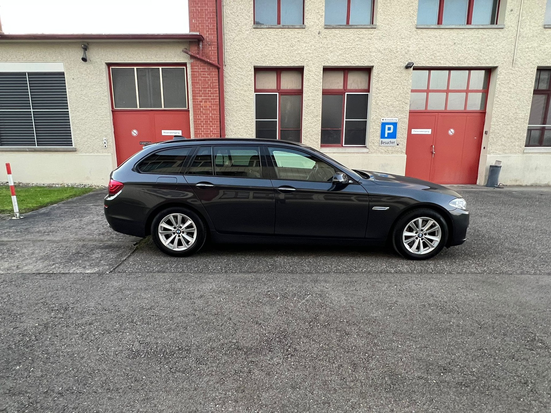 BMW 535d Touring xDrive Steptronic-image-6