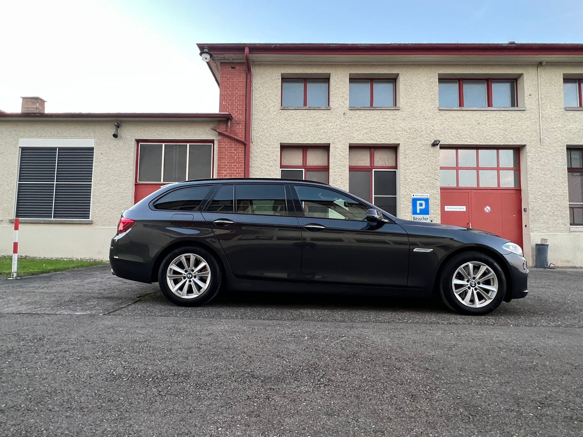 BMW 535d Touring xDrive Steptronic-image-5
