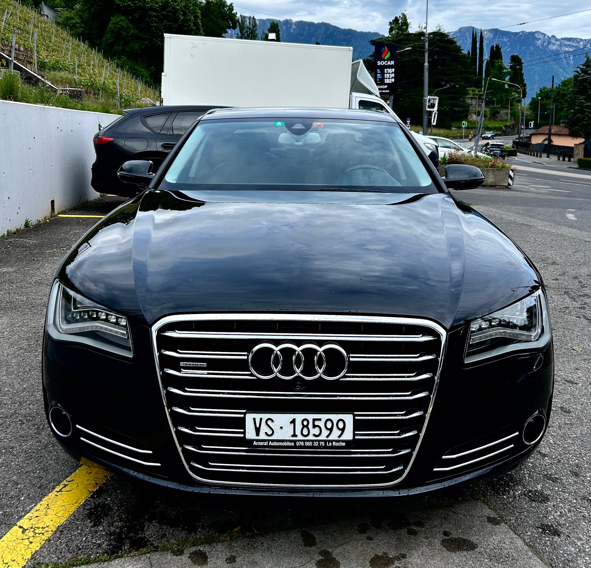 AUDI A8 3.0 TDI quattro tiptronic-image-1