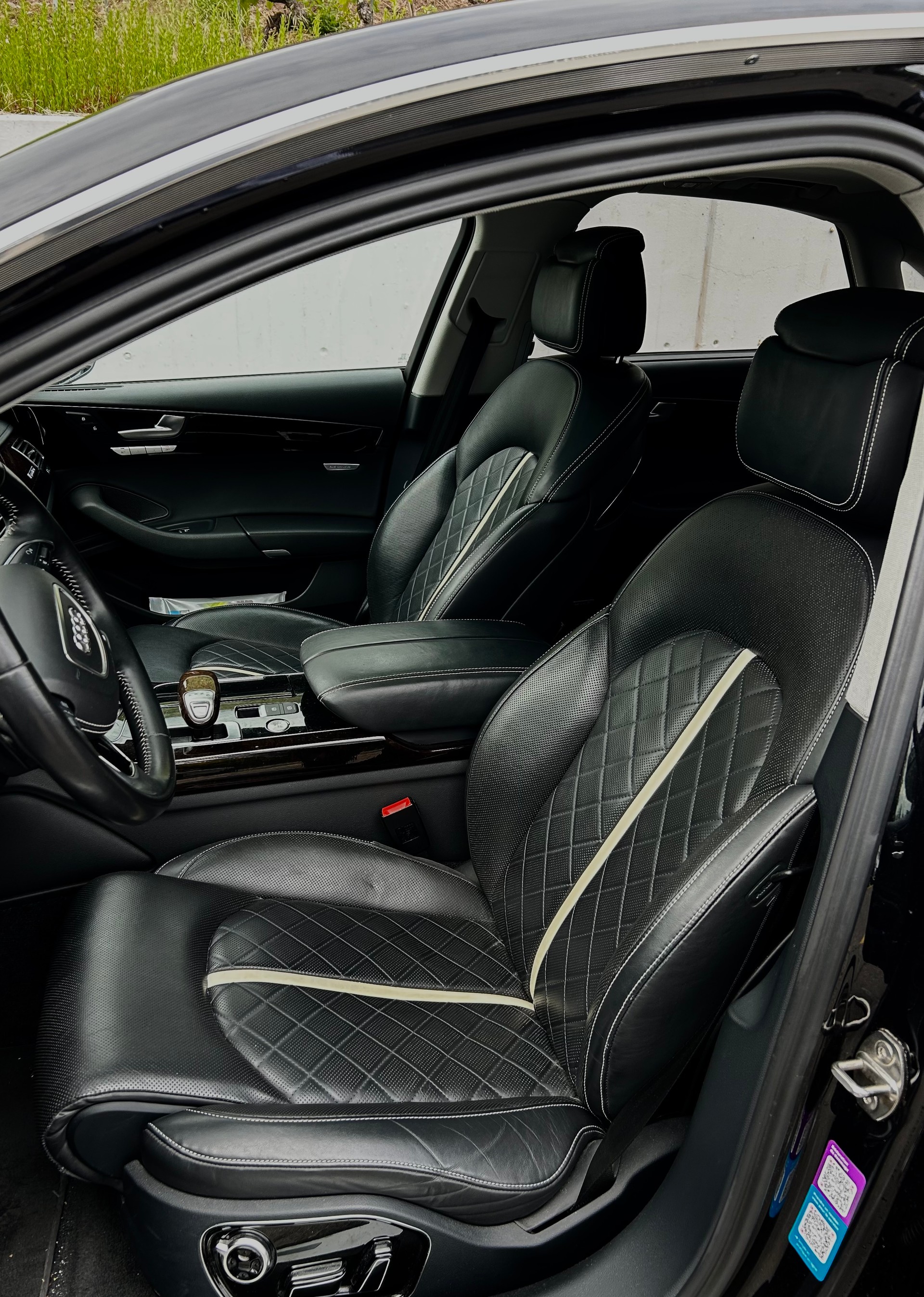 AUDI A8 3.0 TDI quattro tiptronic-image-4