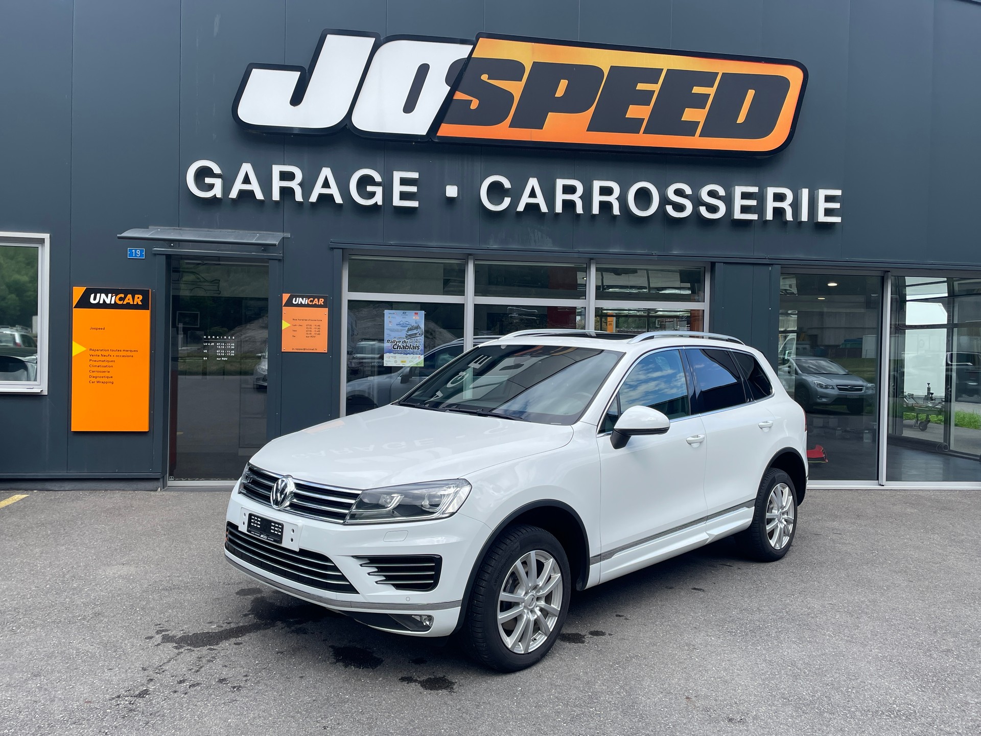 VW Touareg 3.0 TDI BlueMotion Tiptronic R-Line
