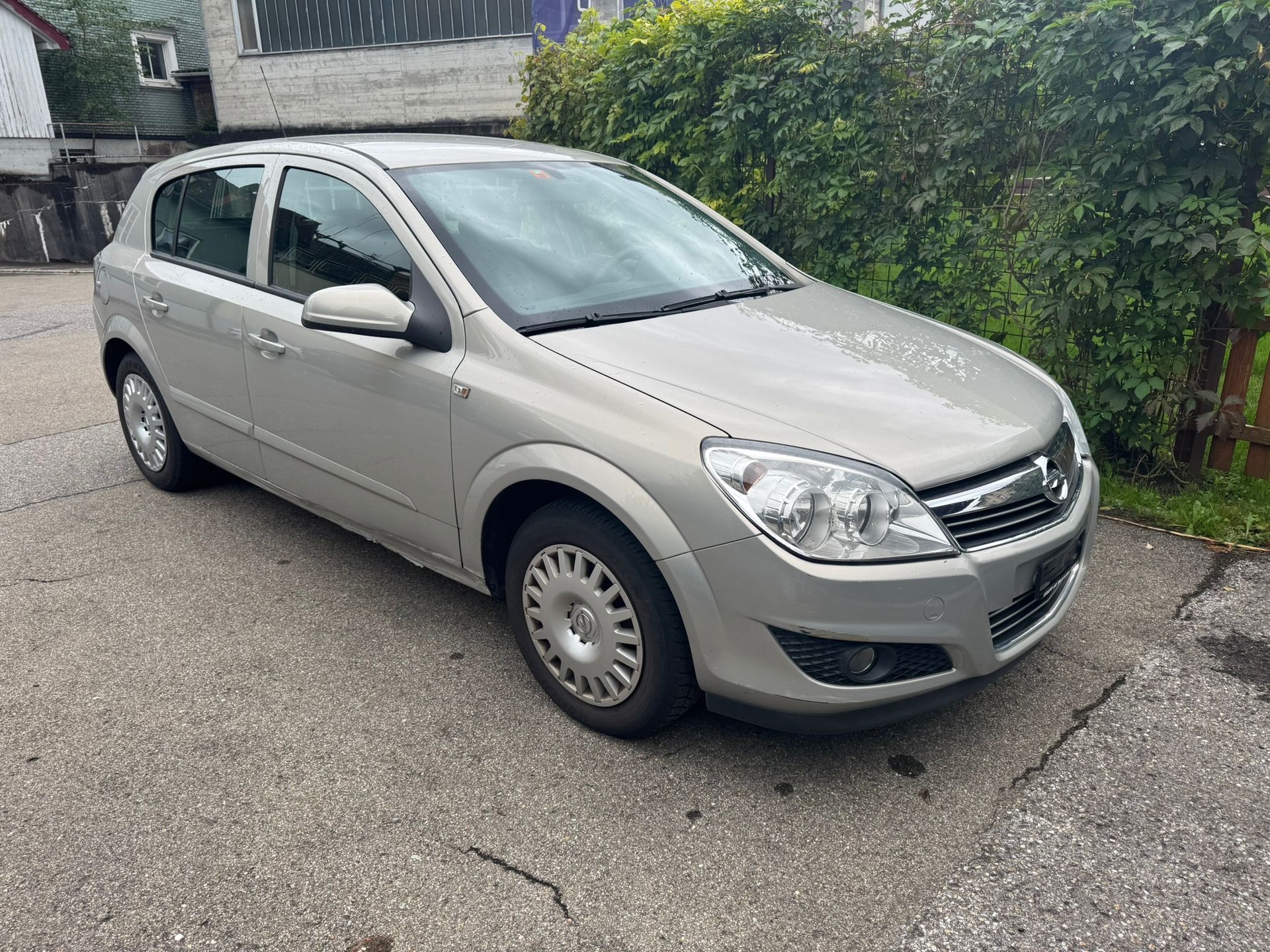 OPEL Astra 1.8i 16V Enjoy