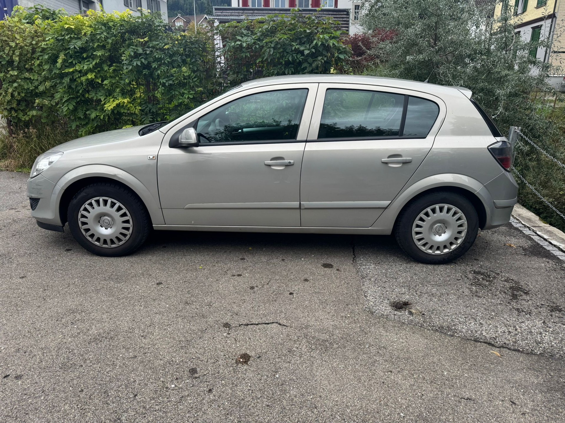 OPEL Astra 1.8i 16V Enjoy-image-3