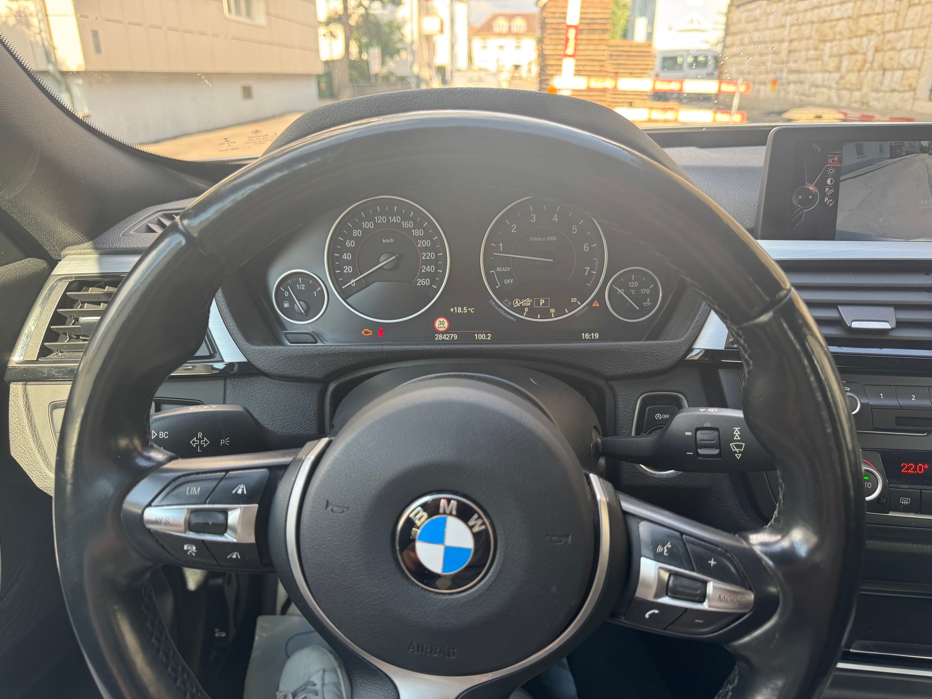BMW 320i GT xDrive Sport Line Steptronic-image-13