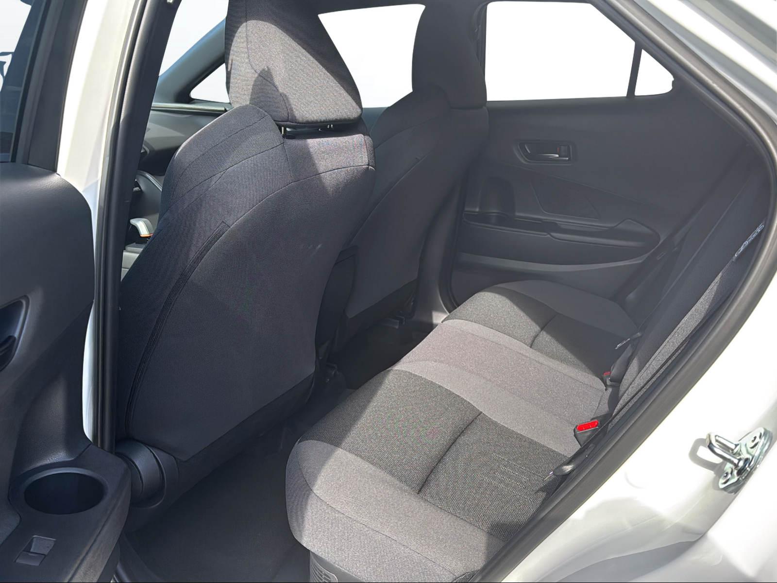 TOYOTA C-HR 2.0 PHEV Trend-image-9