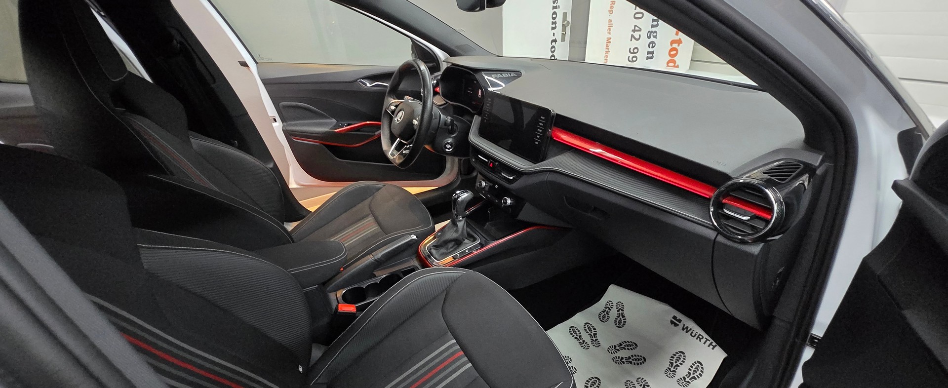 SKODA Fabia 1.5 TSI Monte Carlo DSG-image-13