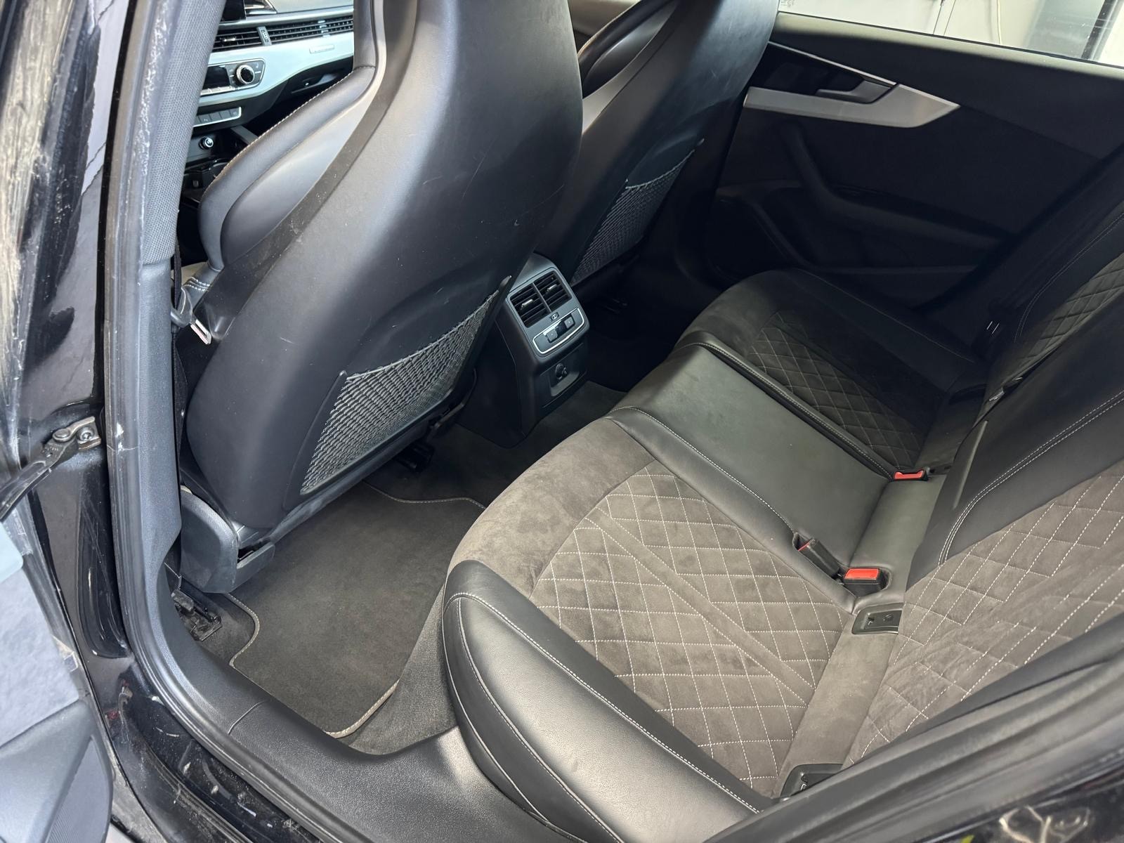AUDI S4 Avant 3.0 TDI quattro tiptronic-image-8