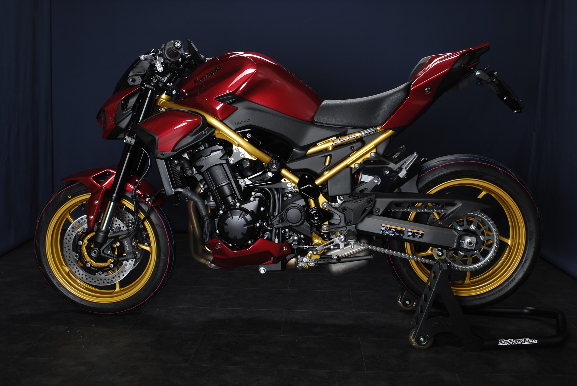 KAWASAKI Z 900 (35kW) MY26 - Sonderumbau-image-9