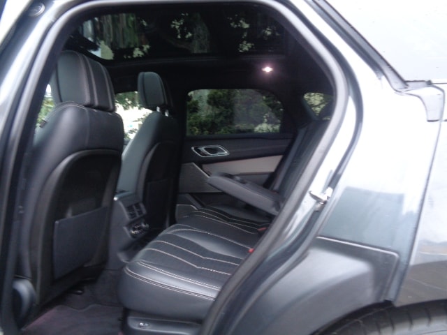 LAND ROVER Range Rover Velar R-Dynamic D 300 Automatic-image-5