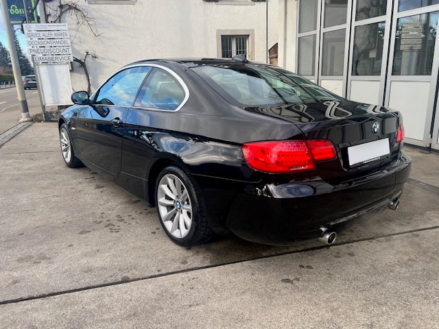 BMW 335i xDrive Coupé Steptronic-image-3