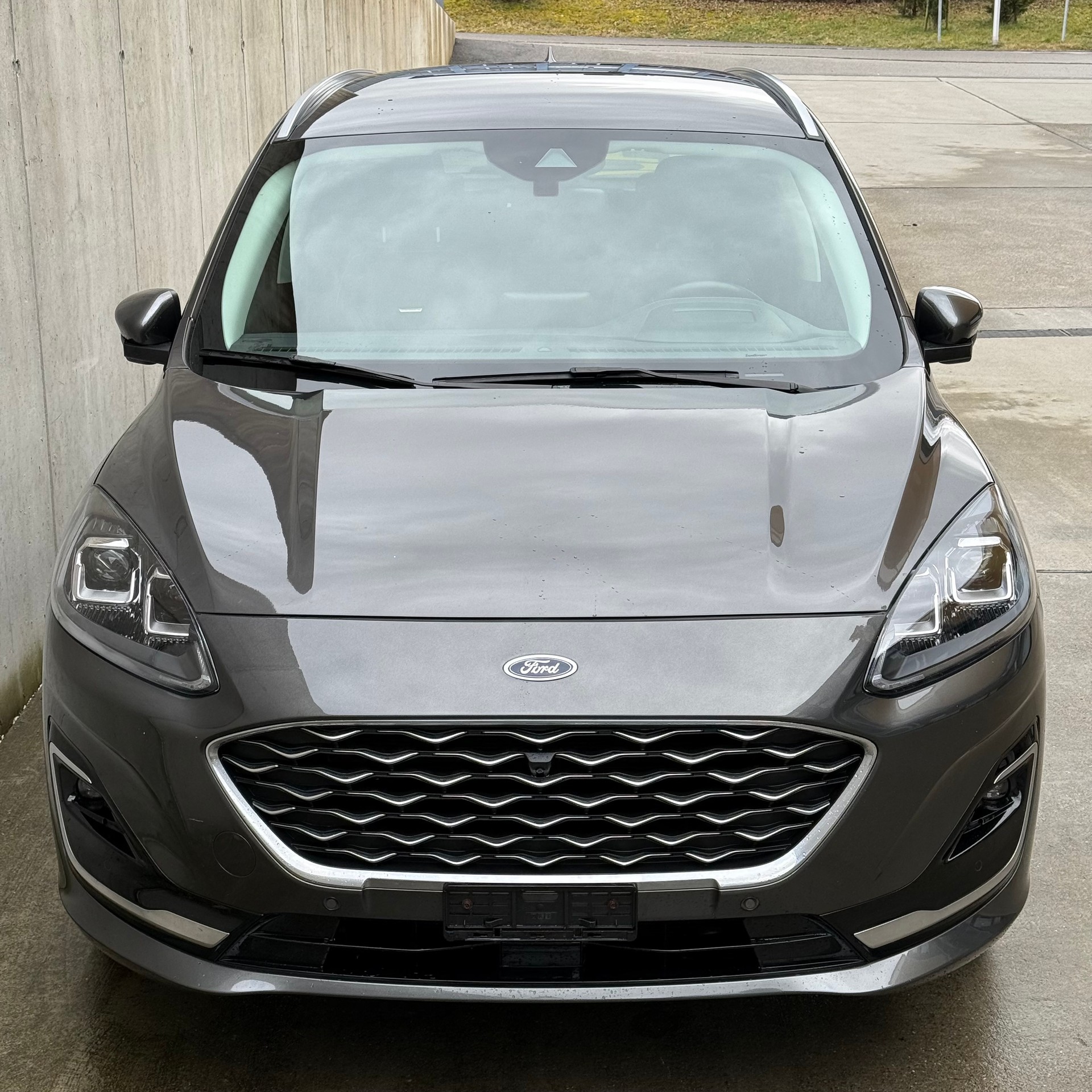 FORD Kuga 2.5 PHEV Vignale 2WD-showroom-element-3