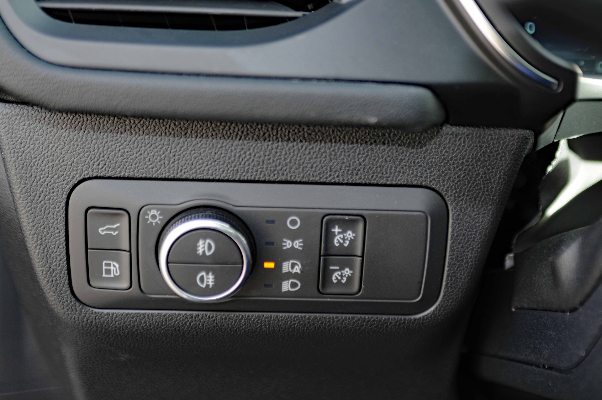 FORD Kuga 2.5 PHEV Vignale 2WD-image-18