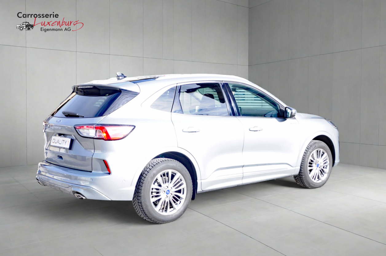 FORD Kuga 2.5 PHEV Vignale 2WD-showroom-element-3