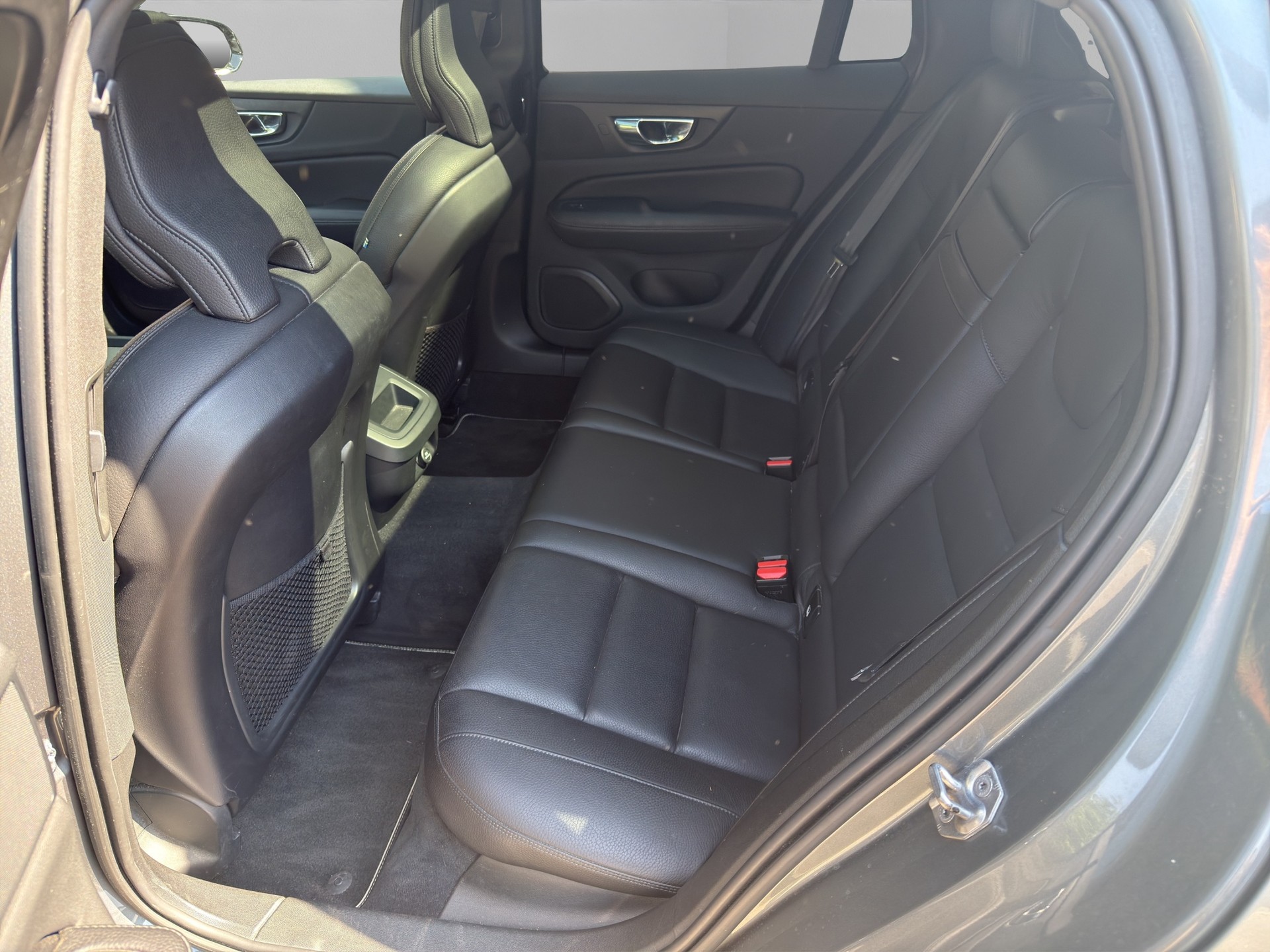 VOLVO V60 T5 R-Design Geartronic * Garantie * frisch MFK * 8 fach * Gratisservice * Standheizung *-image-8