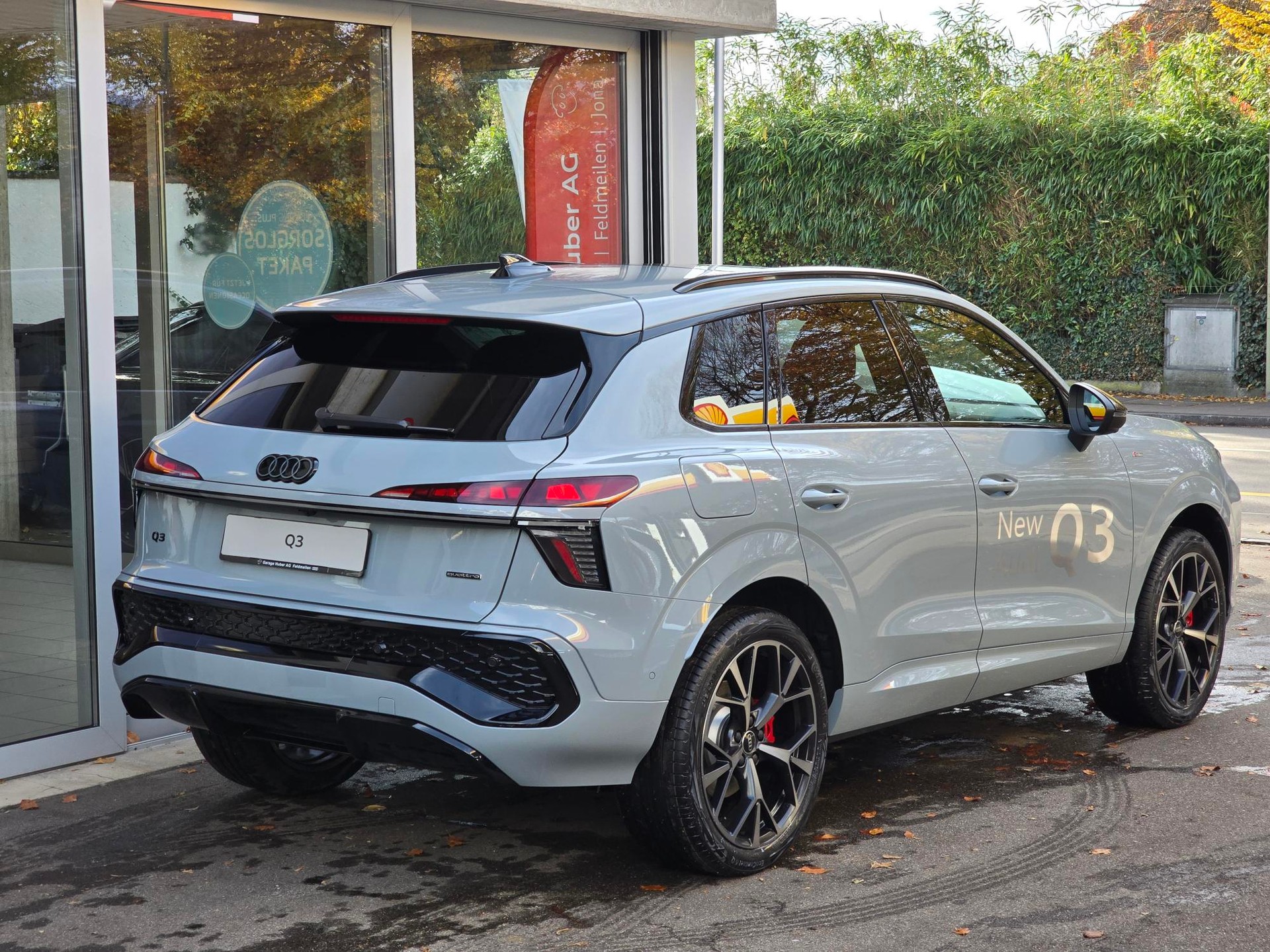 AUDI Q3 SUV TFSI quattro 195 kW S tronic-showroom-element-2