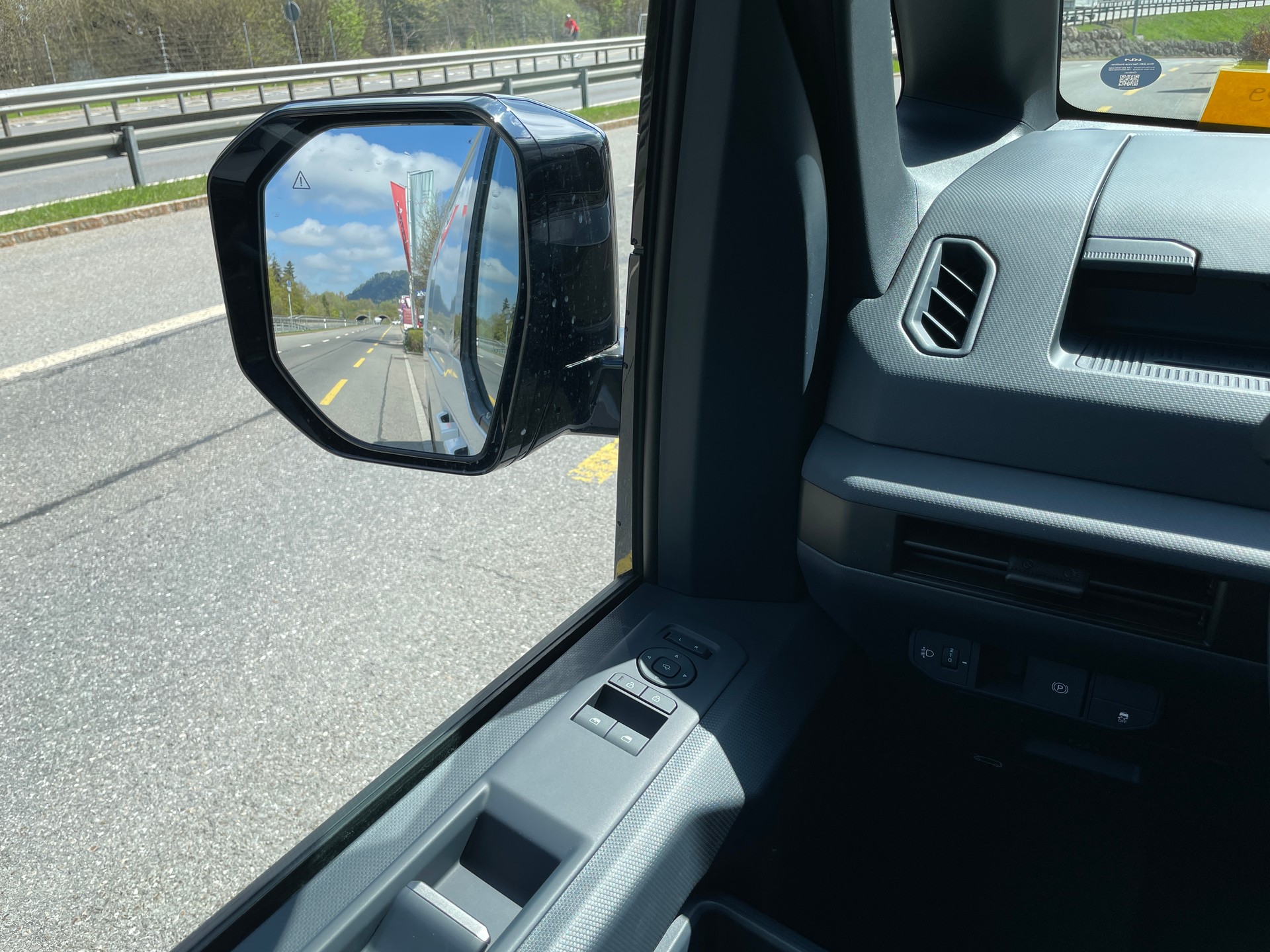 KIA PV5 Cargo 71.2 kWh Elite, 2-Schiebetüren, Wärmepumpe-image-22