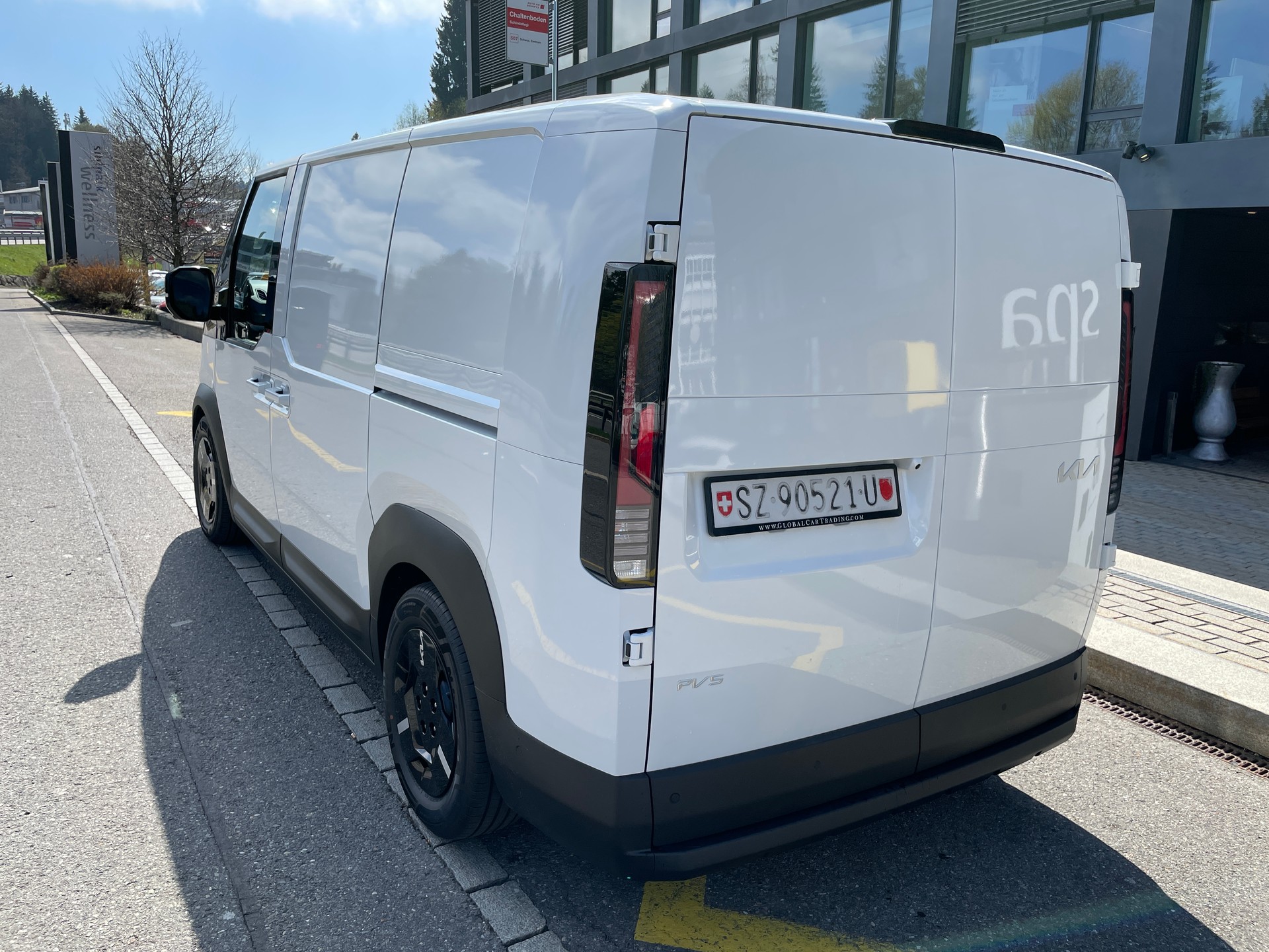 KIA PV5 Cargo 71.2 kWh Elite, 2-Schiebetüren, Wärmepumpe-image-13