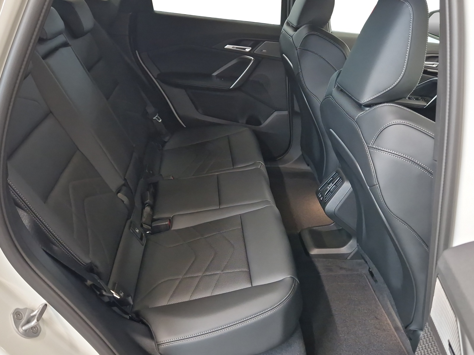 BMW X1 xDrive 25e M Sport-image-14