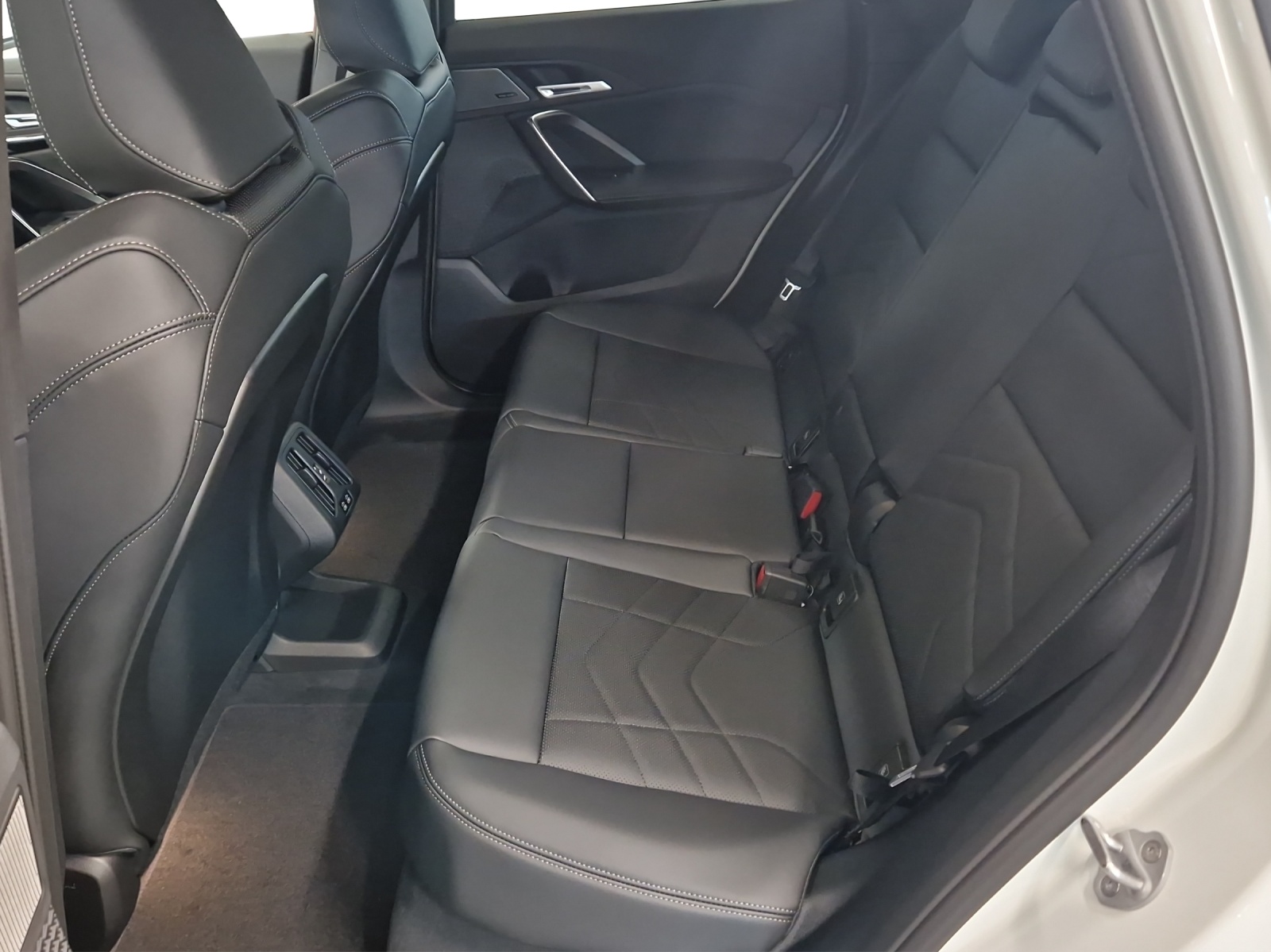 BMW X1 xDrive 25e M Sport-image-16
