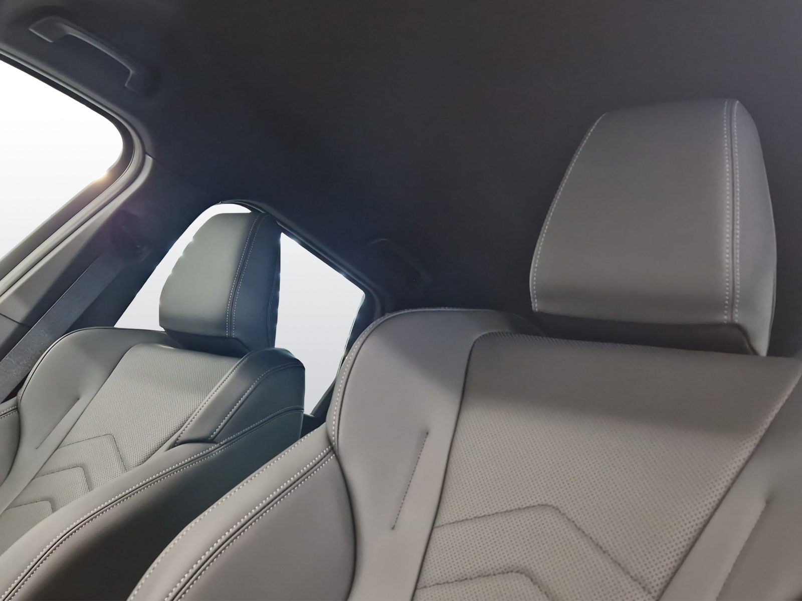 BMW X1 xDrive 25e M Sport-image-13