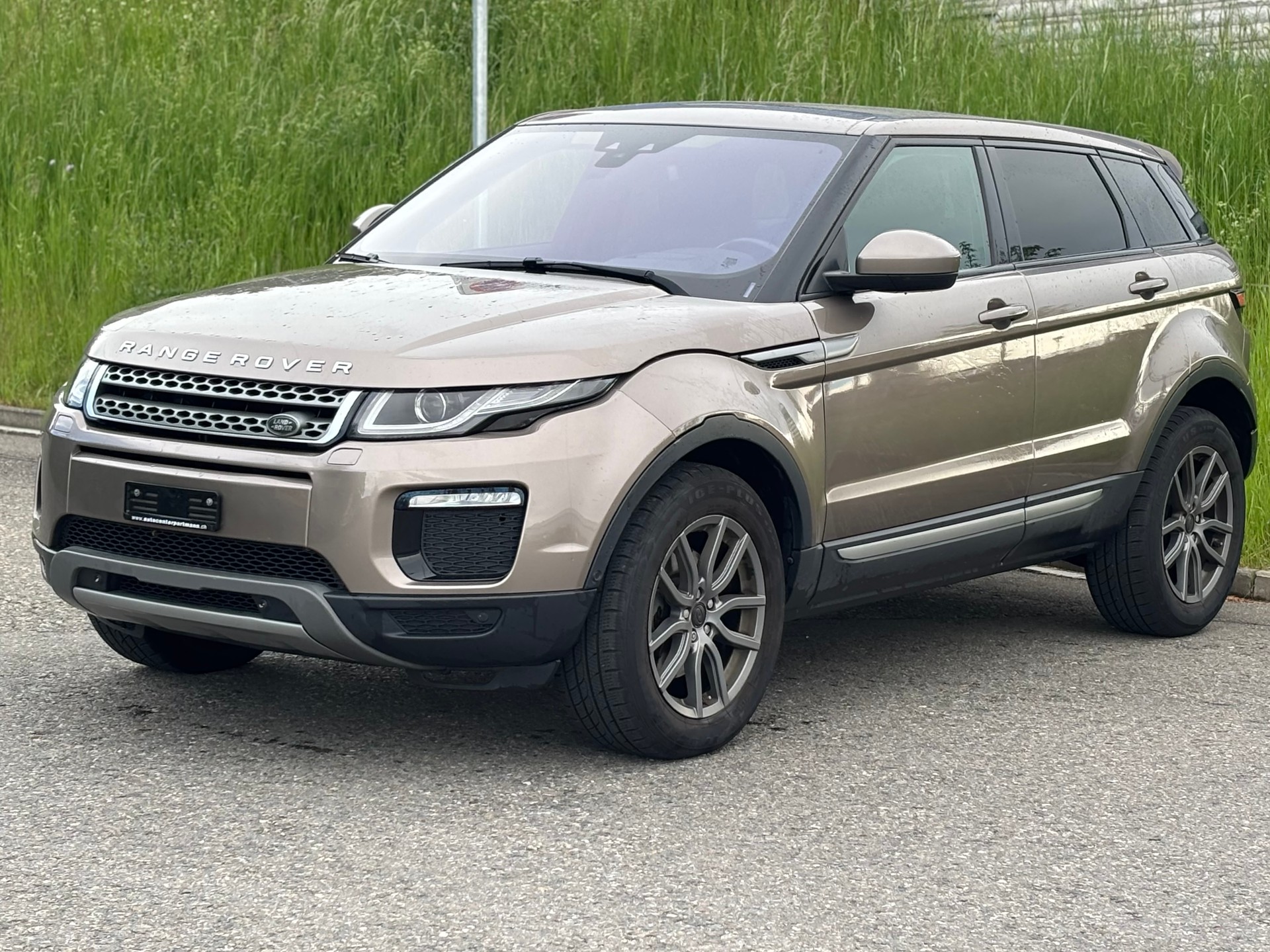 LAND ROVER Range Rover Evoque 2.0 Si4 SE Advantage AT9