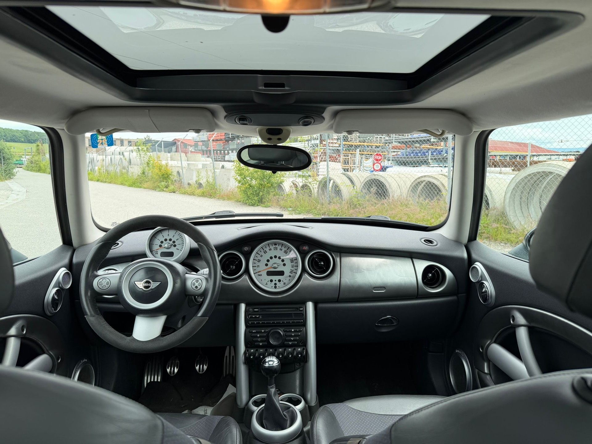 MINI Mini Cooper S-image-9