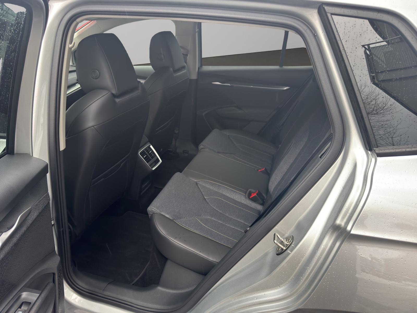 SKODA Elroq 60-image-8
